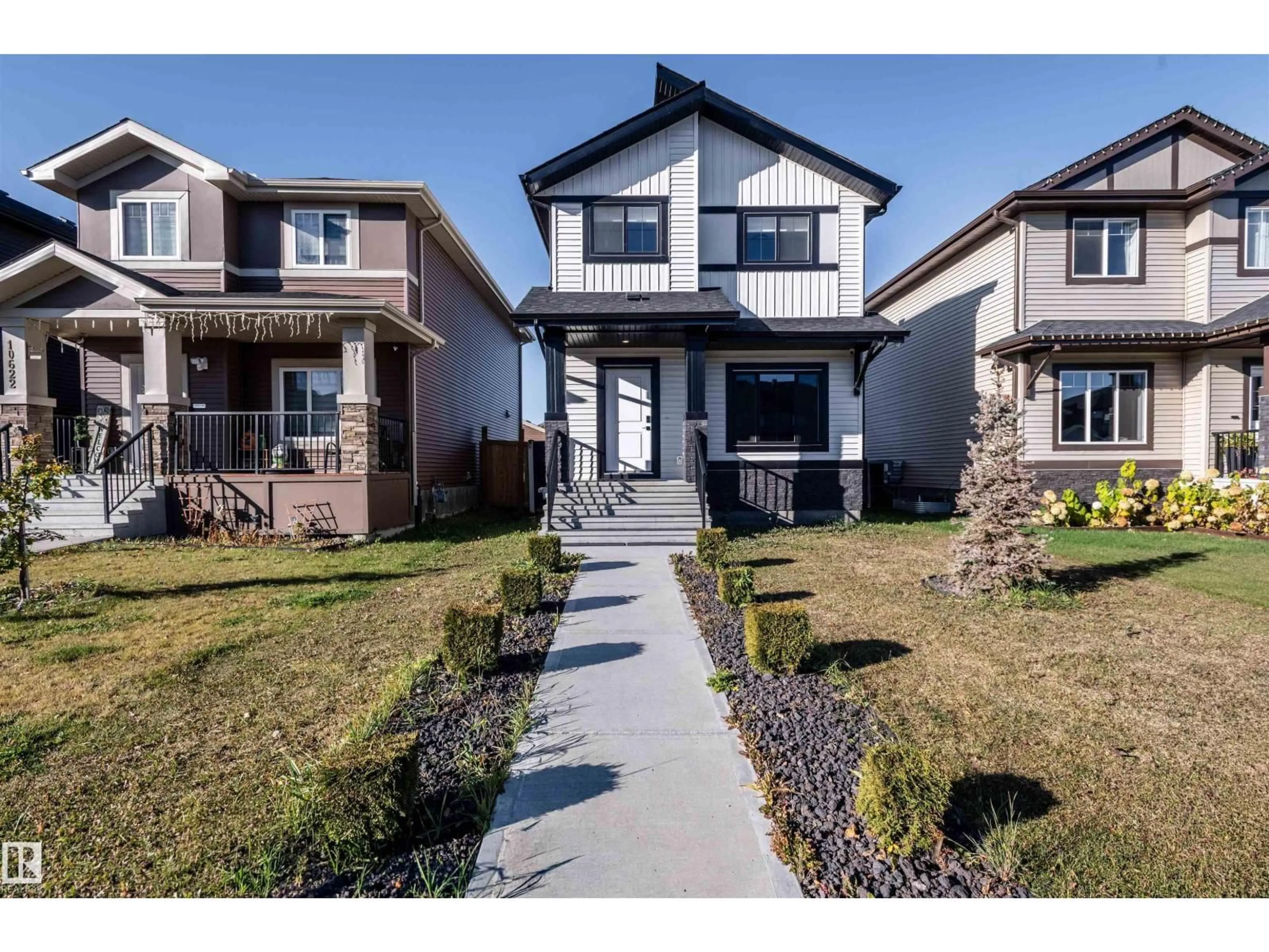 Unknown for 10624 98 ST, Morinville Alberta T8R2P2