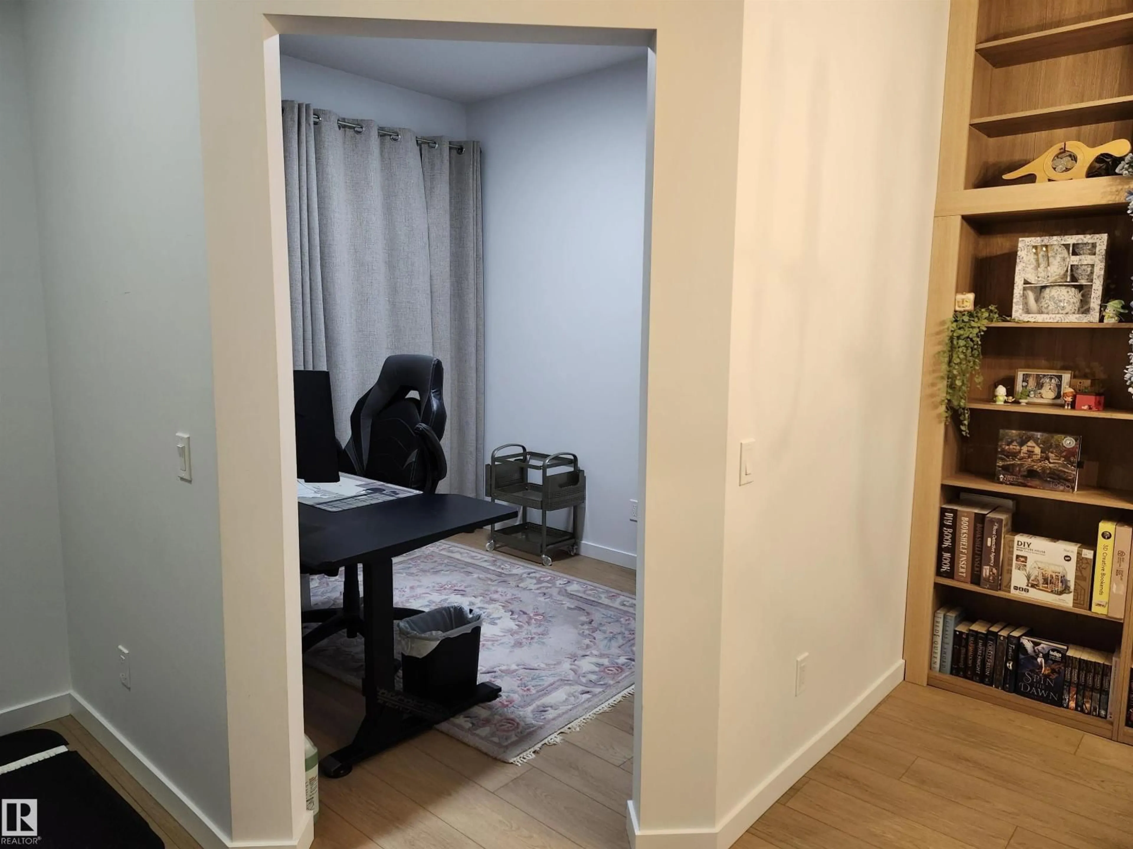 A pic of a room for 7114 177A AV, Edmonton Alberta T5Z0T4
