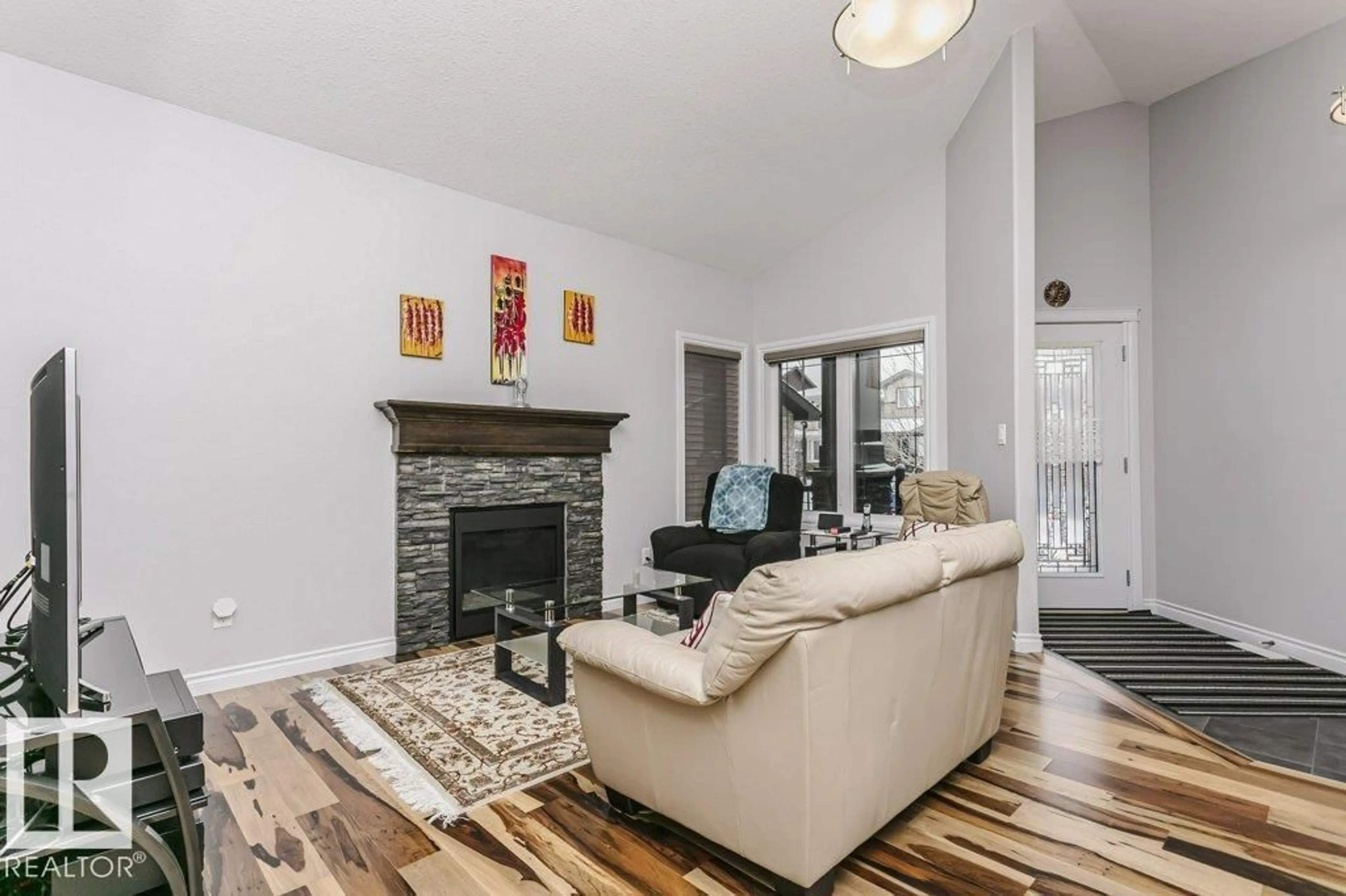 Living room with furniture, unknown for 3326 WEIDLE WY, Edmonton Alberta T6X1T1