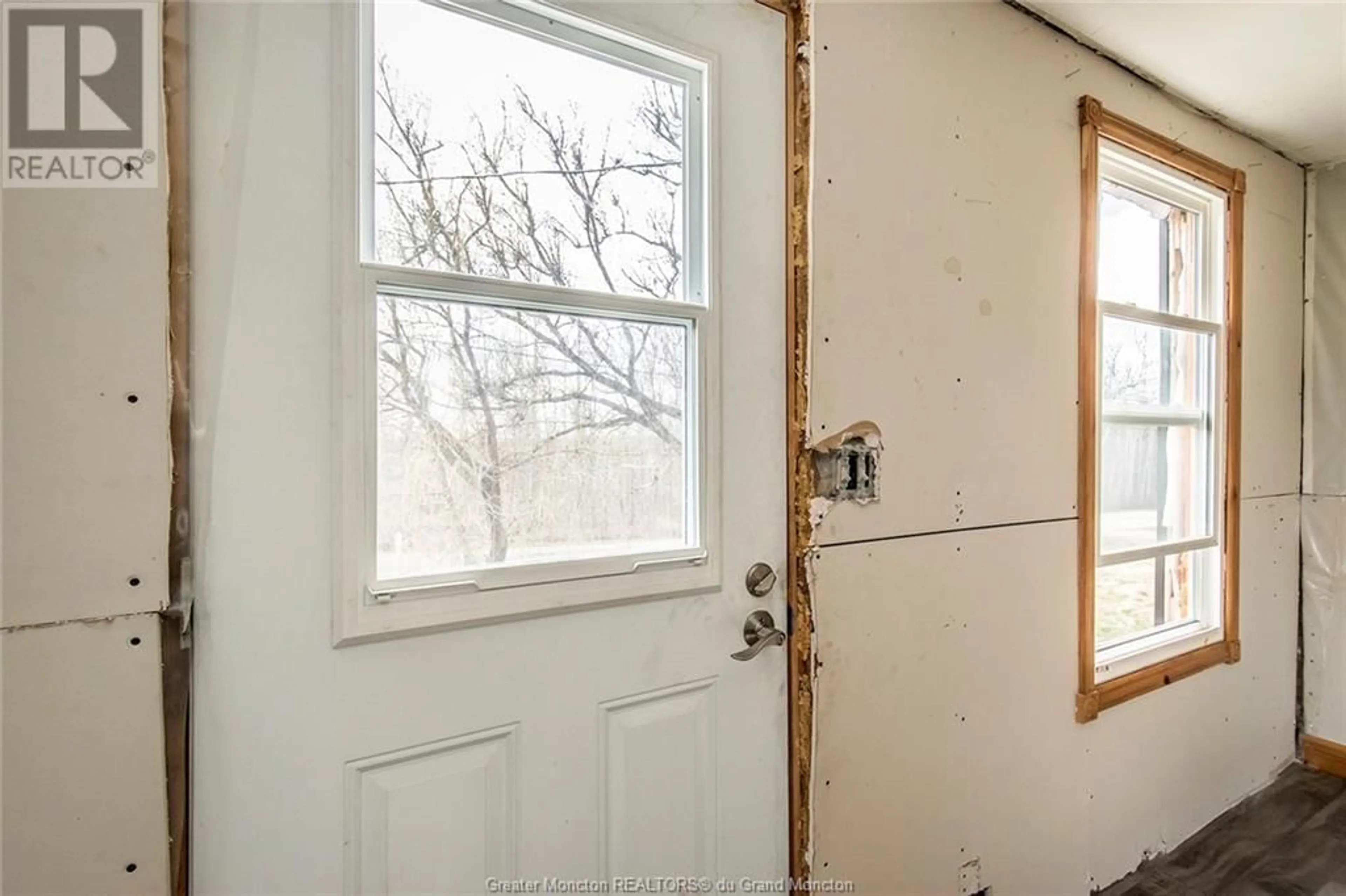 Indoor entryway, wood floors for 63 Anagance Ridge Road, Anagance New Brunswick E4Z1A3