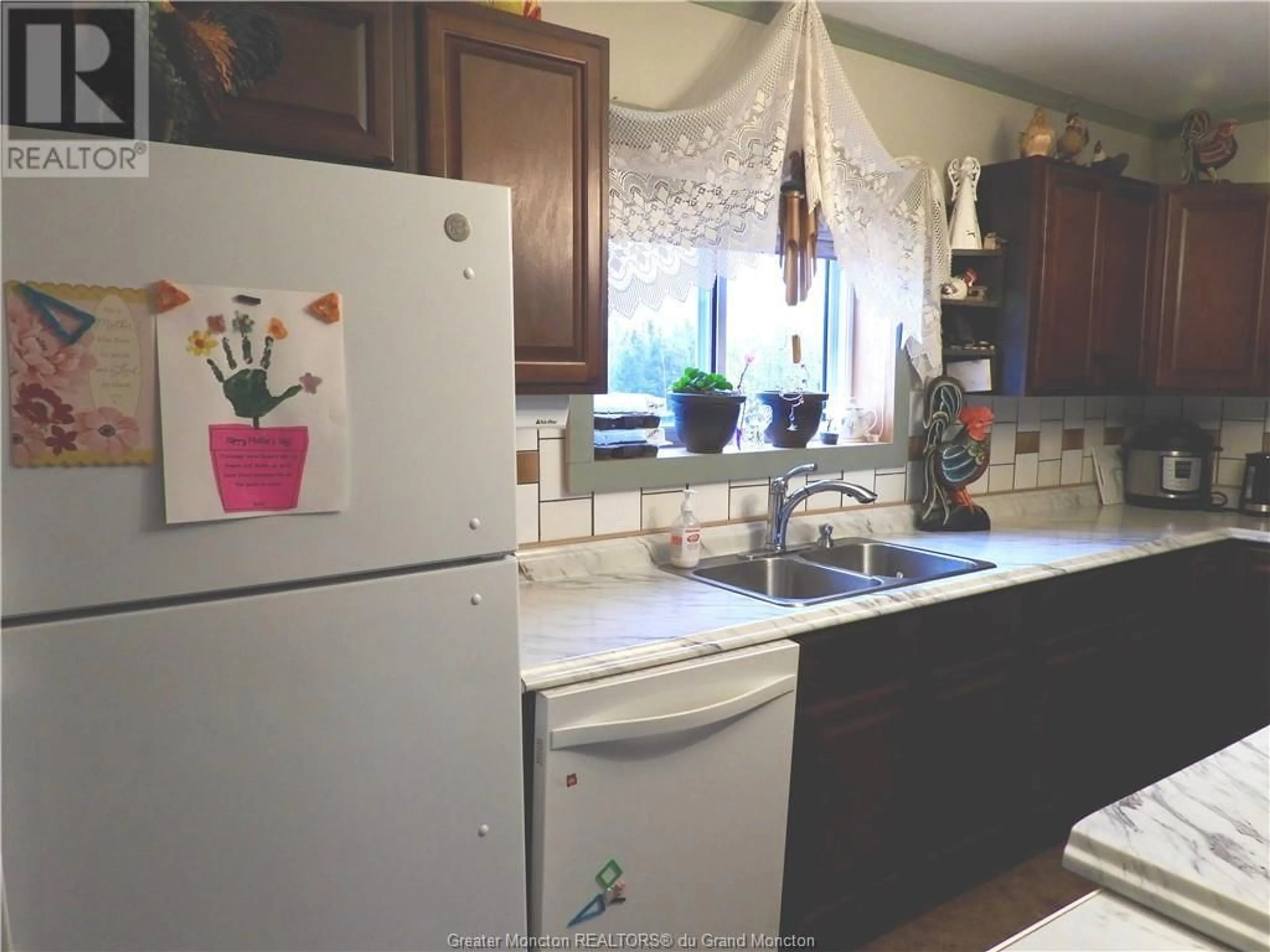 Kitchen for 165 Black Point RD, Black Point New Brunswick E8G1P9