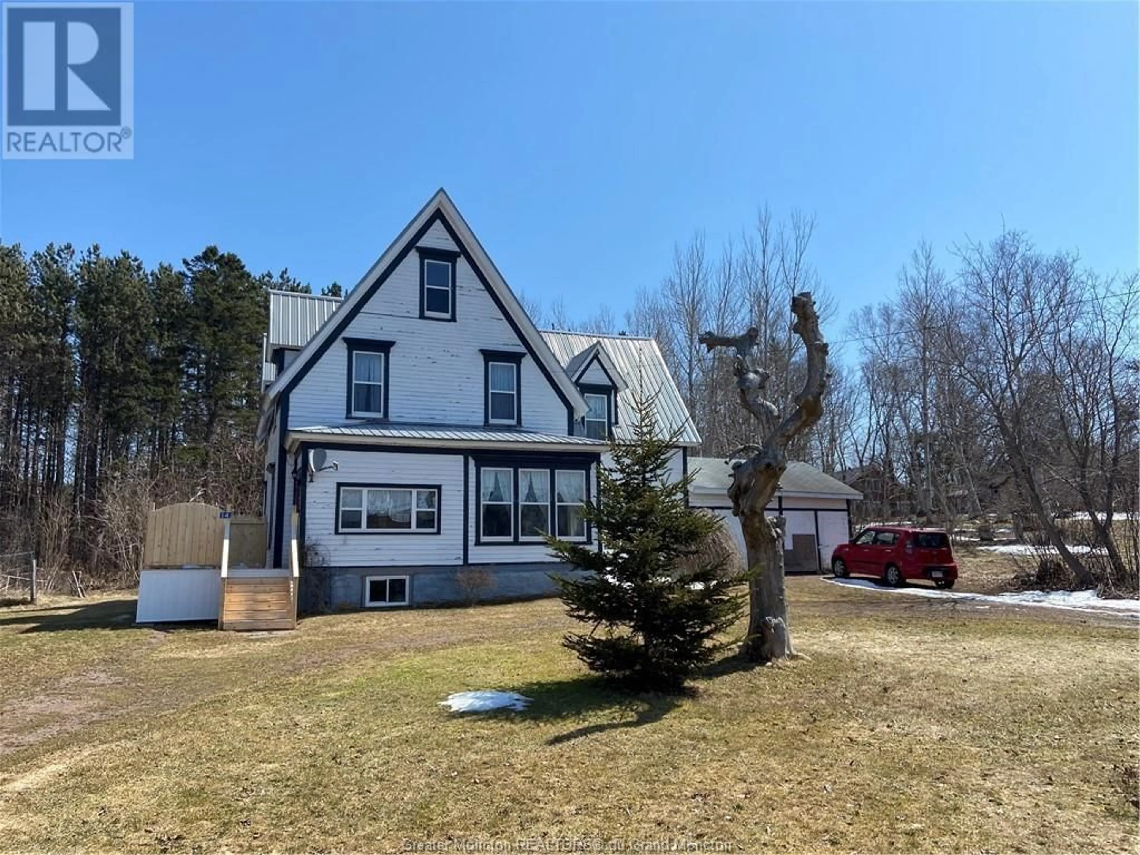 Frontside or backside of a home for 14 West Main ST, Port Elgin New Brunswick E4M1L9