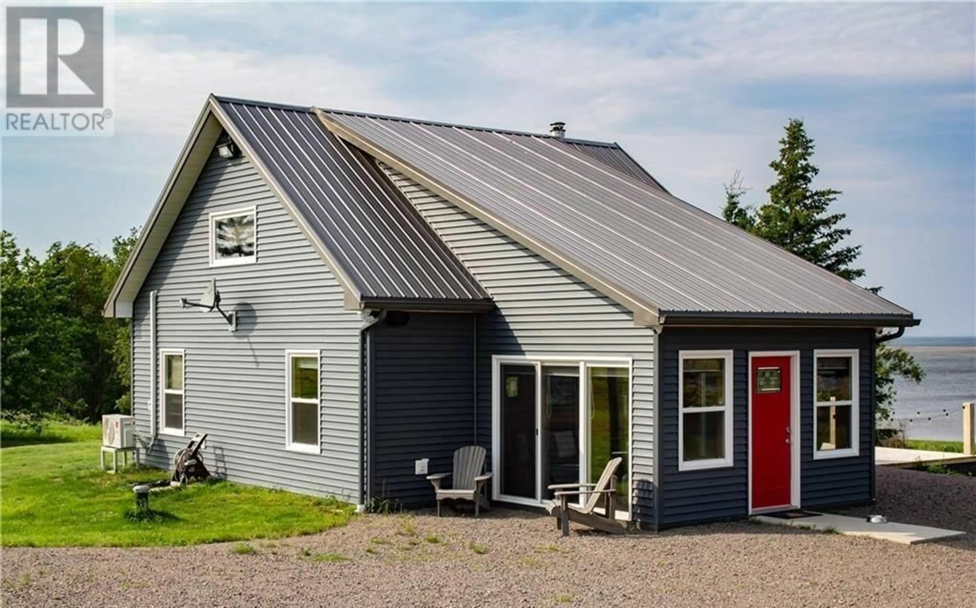 Home with vinyl exterior material, street for 279 JOHNSTON POINT ROAD, Johnston Point New Brunswick E4M1P3
