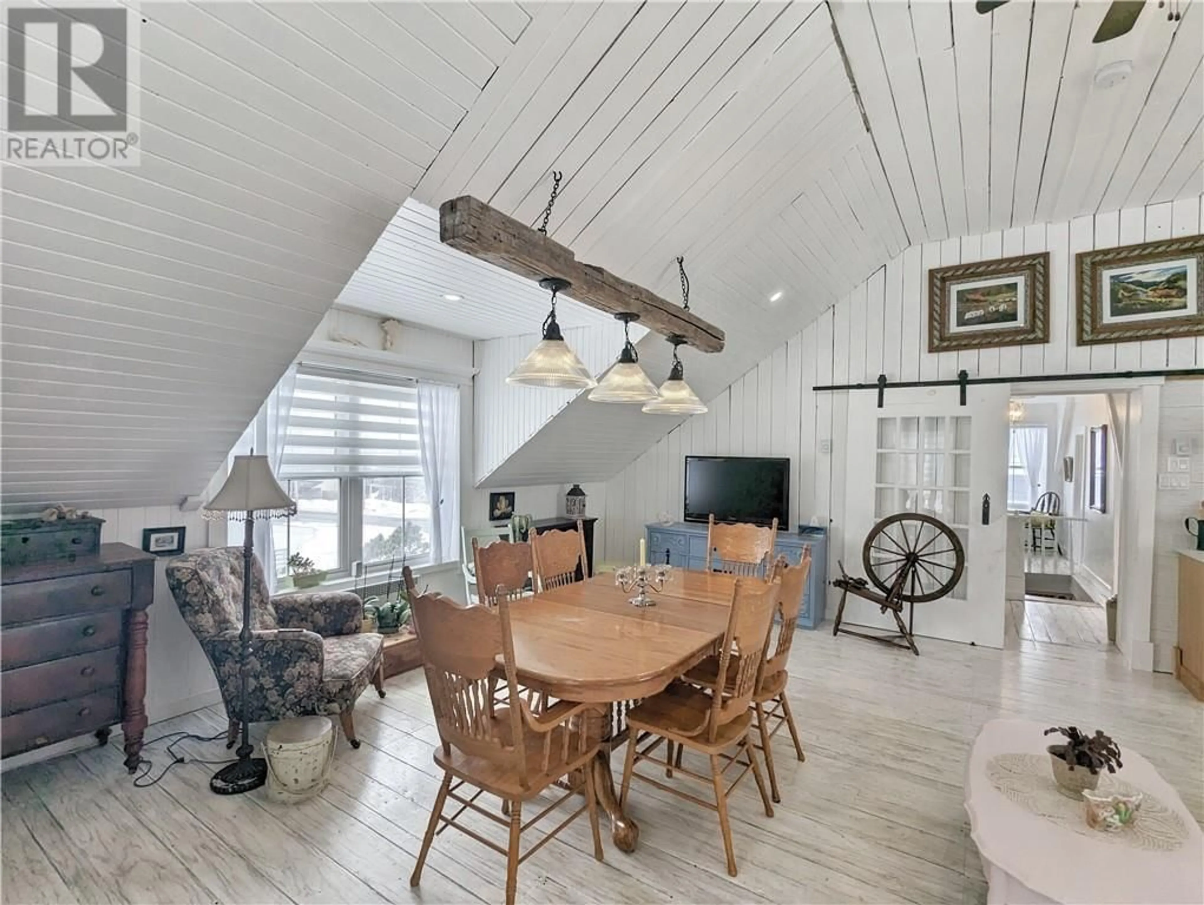 Unknown for 142 BD ST PIERRE E, Caraquet New Brunswick E1W1B1