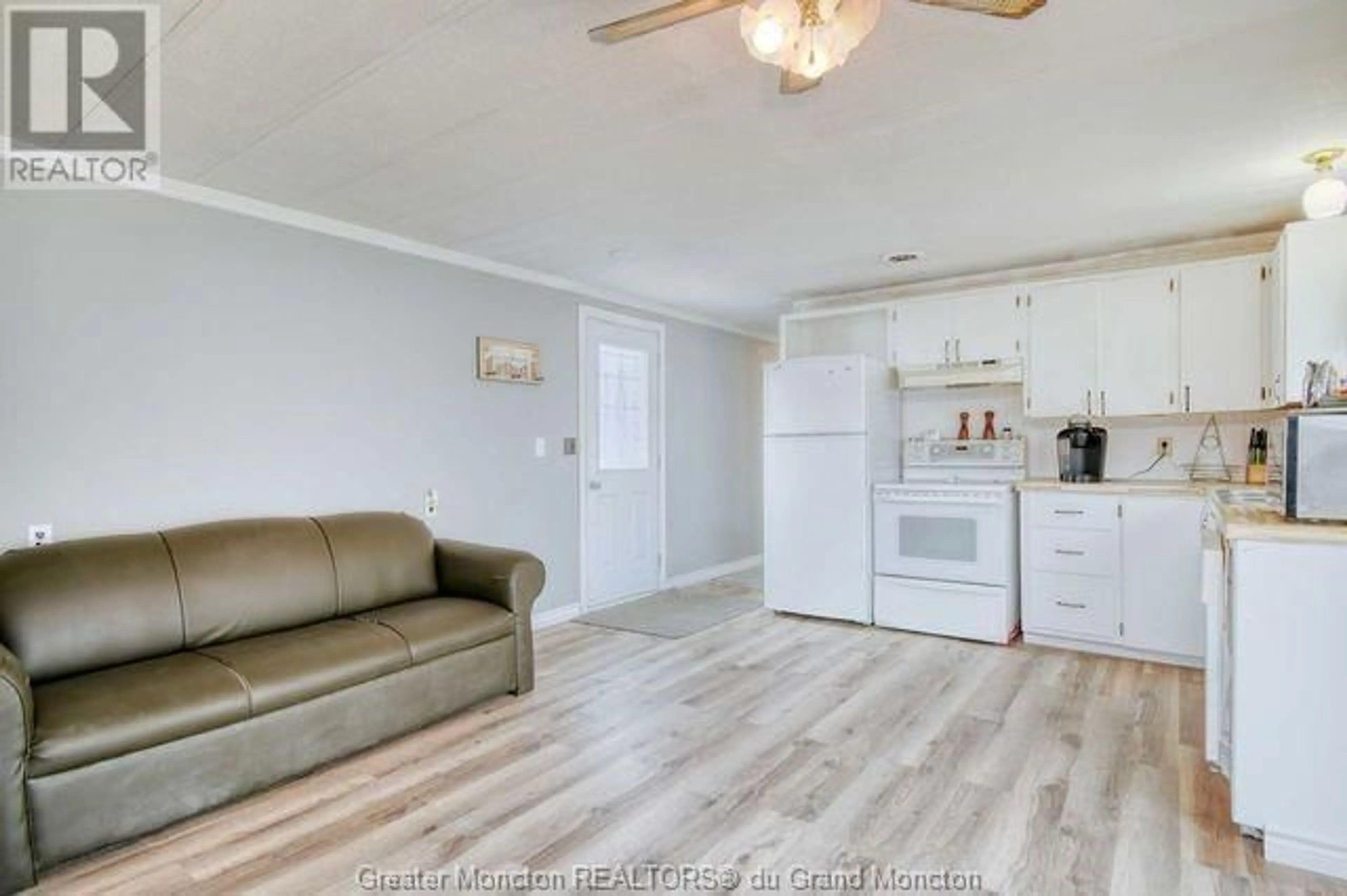 A pic of a room, wood floors for 7 Bentley Avenue, Moncton New Brunswick E1E4L2