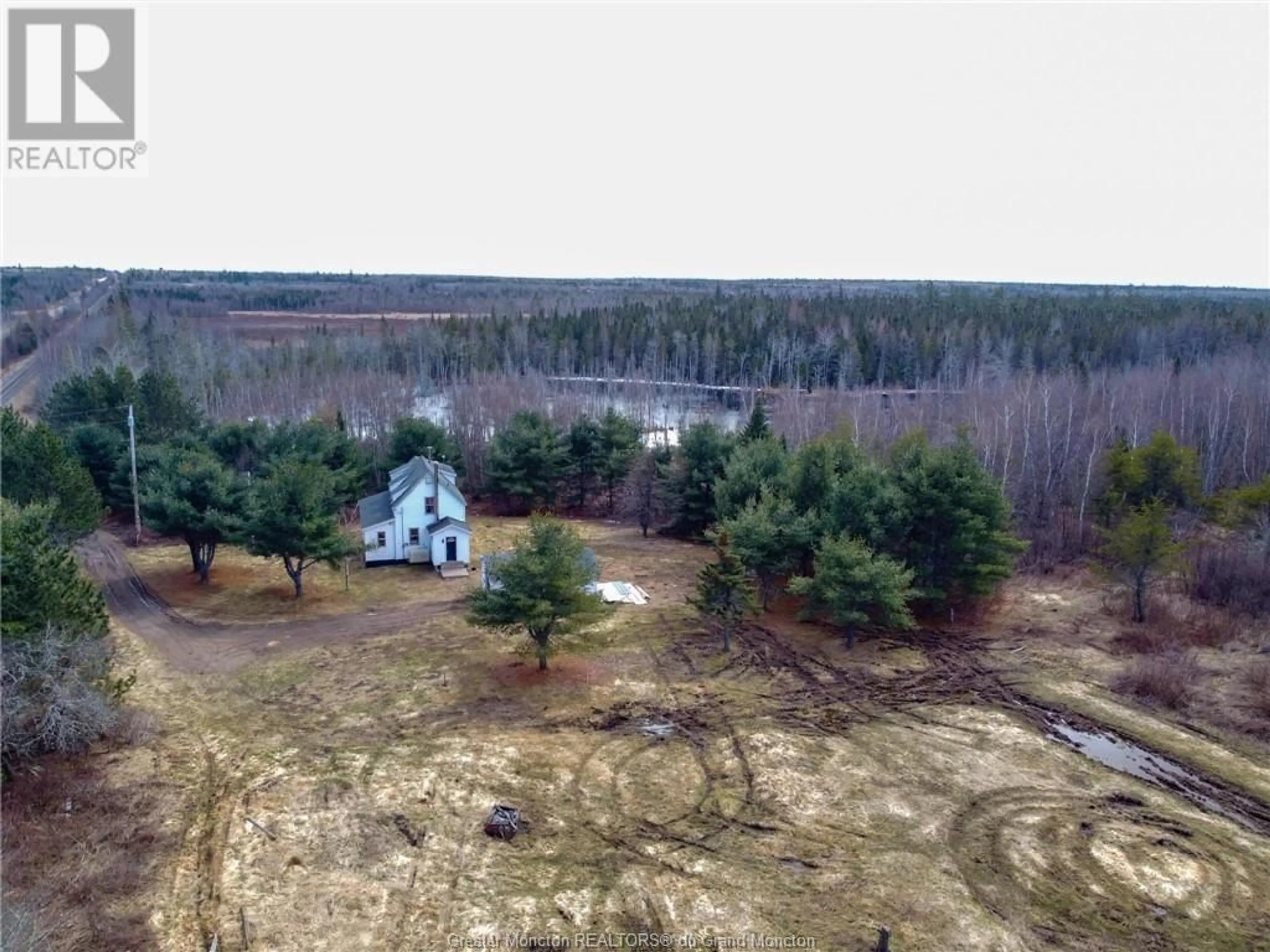 Cottage for 7440 Route 126, Harcourt New Brunswick E4T3A2