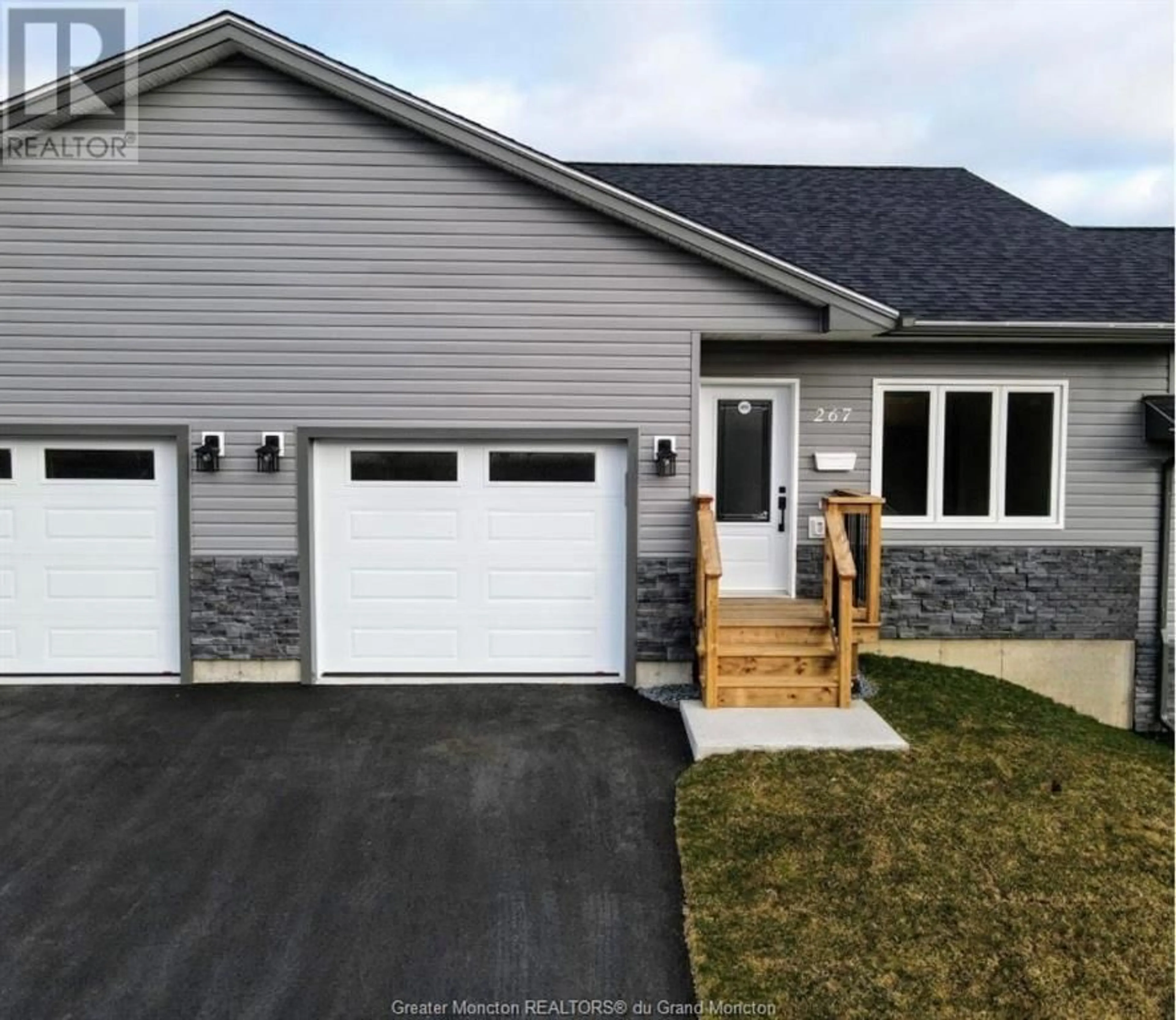 Frontside or backside of a home for 267 Riverview DR, Saint John New Brunswick E2M1M6