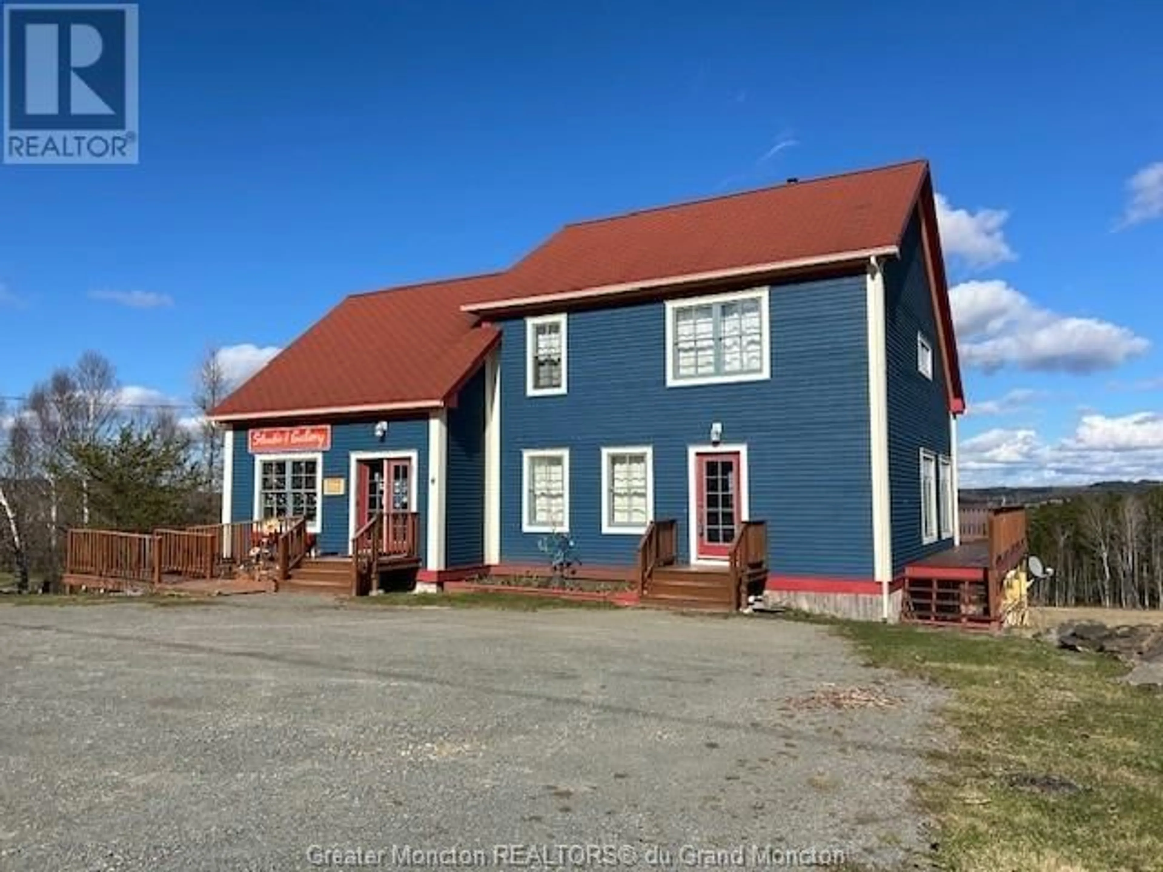 Indoor entryway for 3923 Route 114, Hopewell Cape New Brunswick E4H3J2