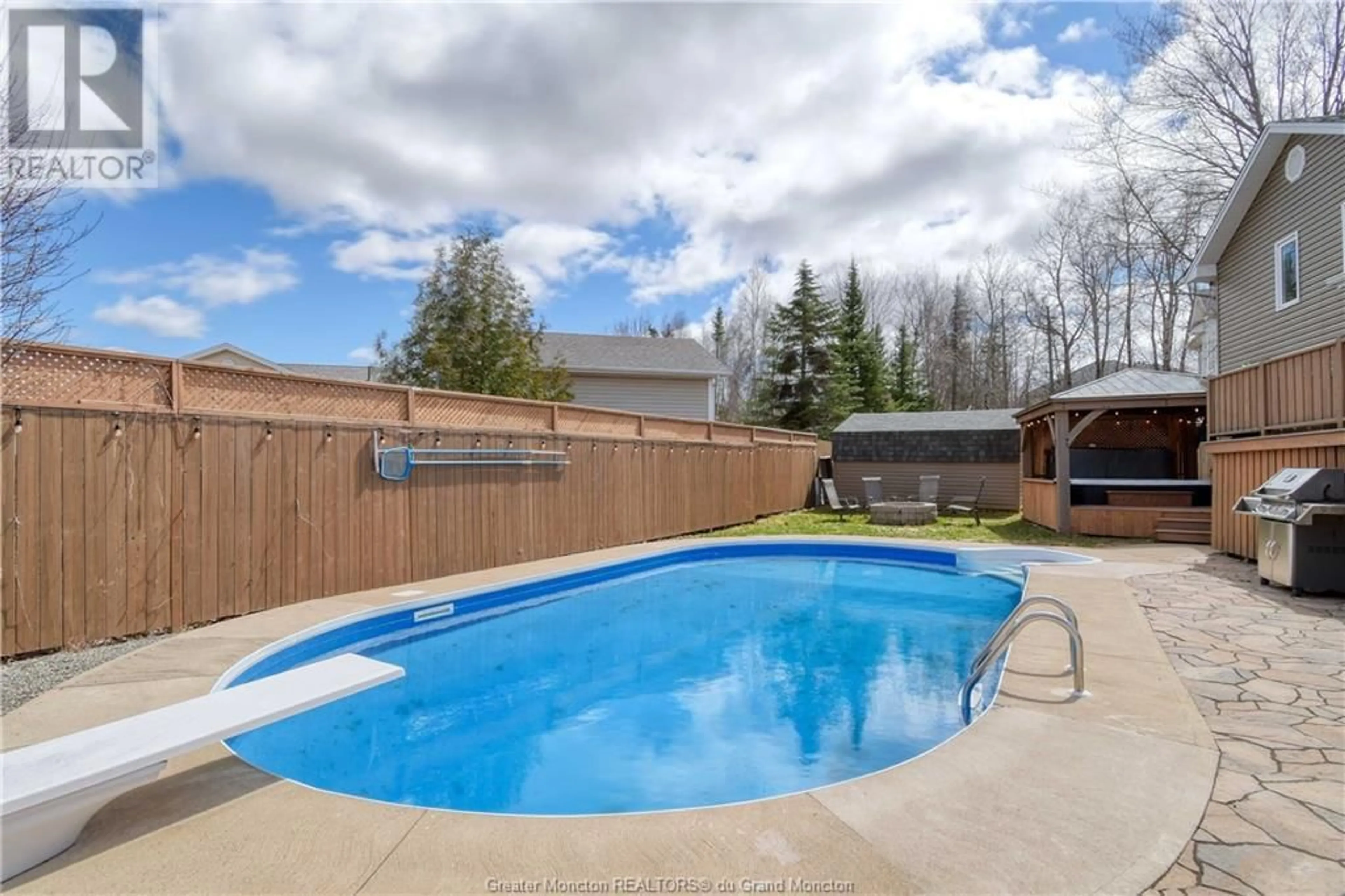 Indoor or outdoor pool for 210 Frederic ST, Dieppe New Brunswick E1A7G8