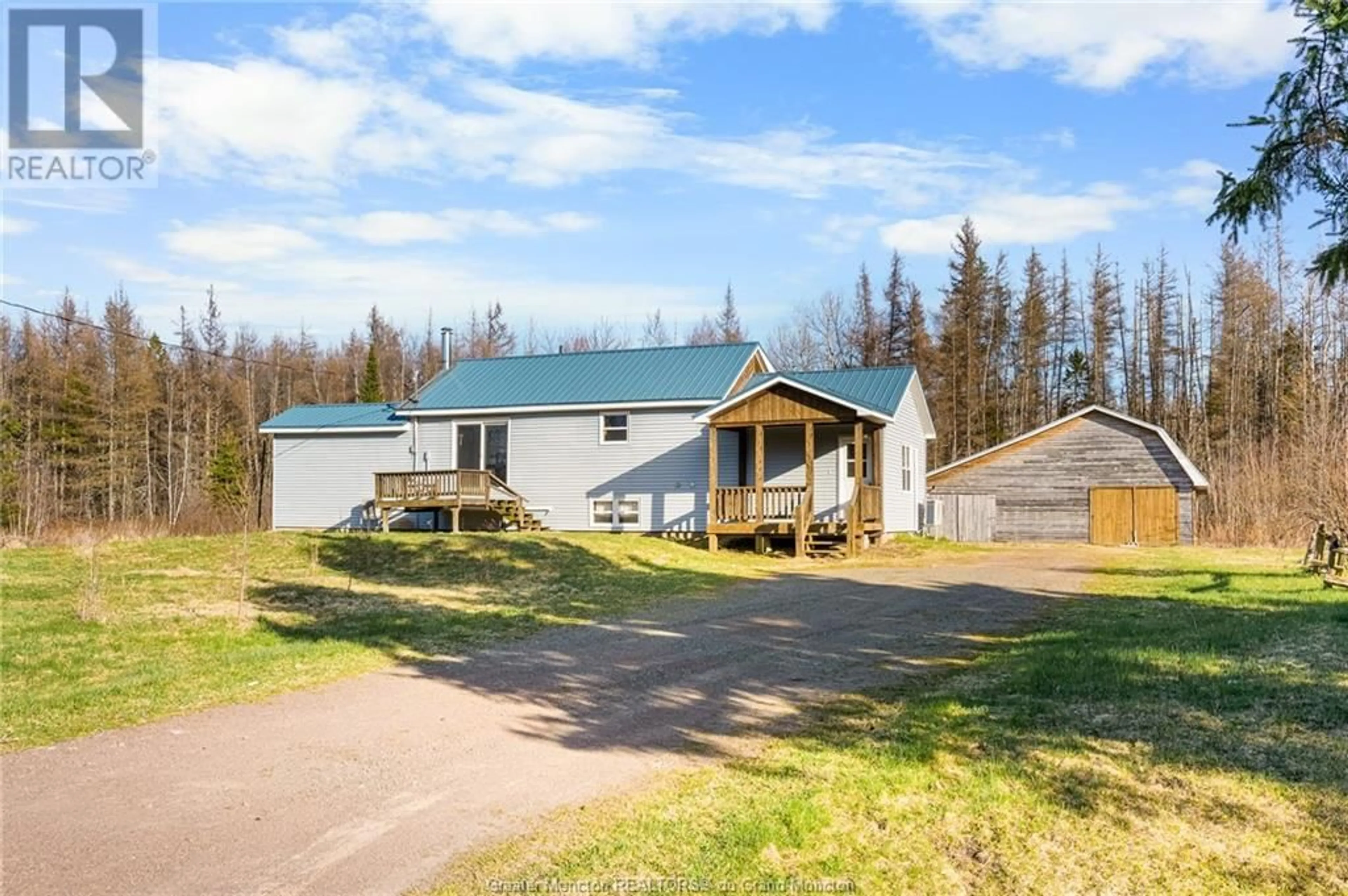 Cottage for 6504 Route 116, Harcourt New Brunswick E4T3Y3