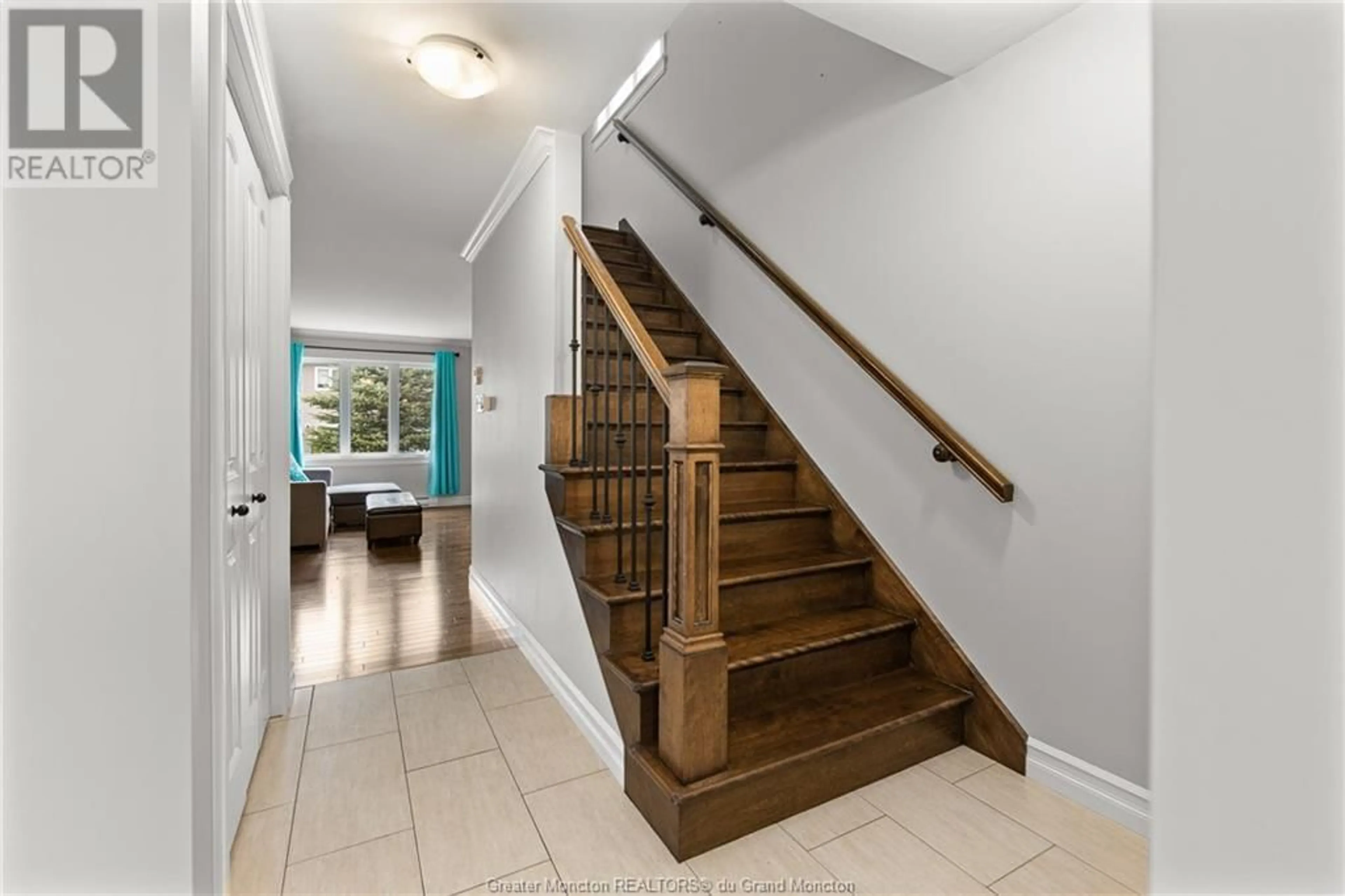 Indoor foyer for 47 Lionel ST, Dieppe New Brunswick E1A9C2
