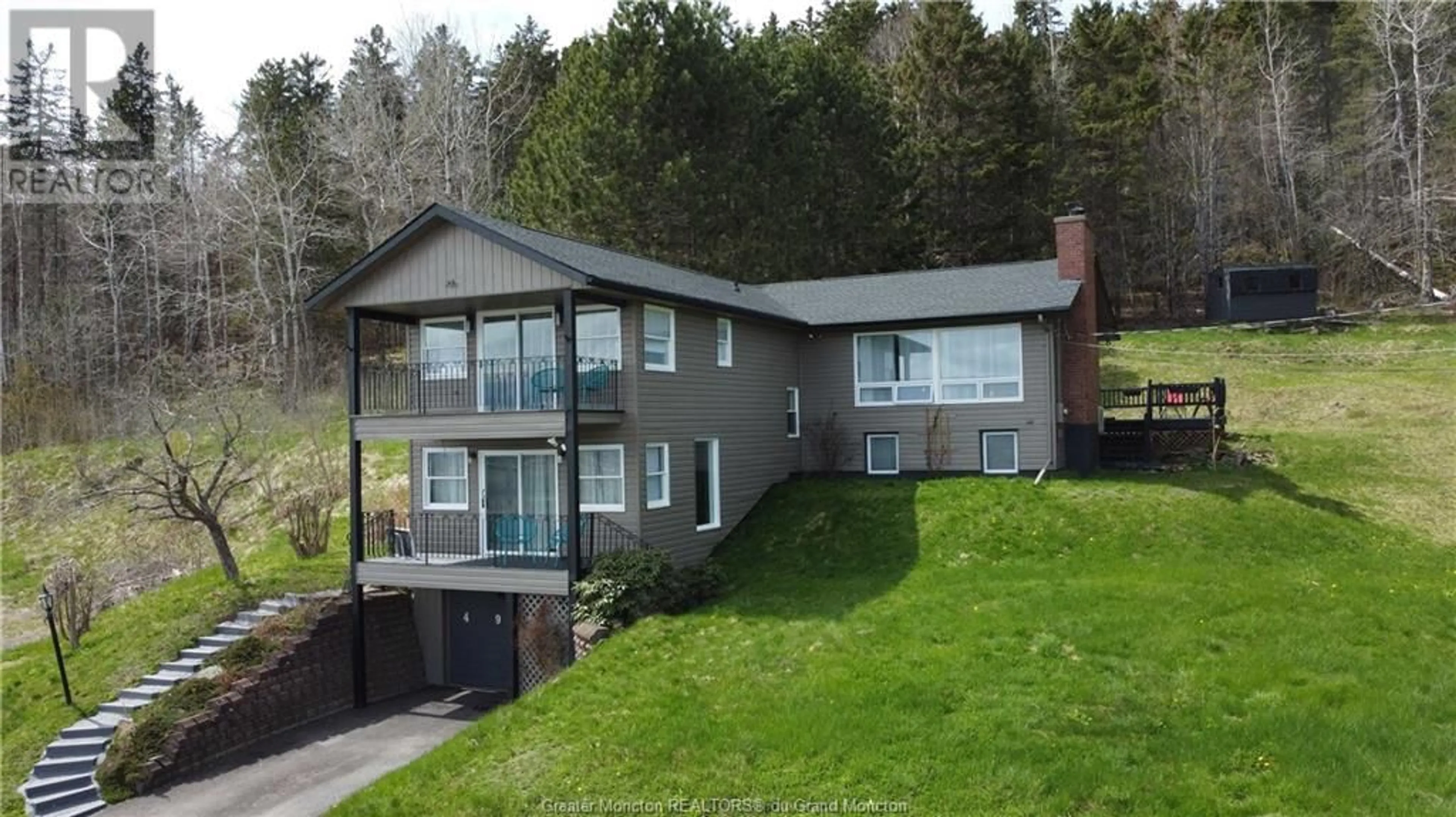 A pic from exterior of the house or condo for 499 Front Mountain RD, Moncton New Brunswick E1G3H5