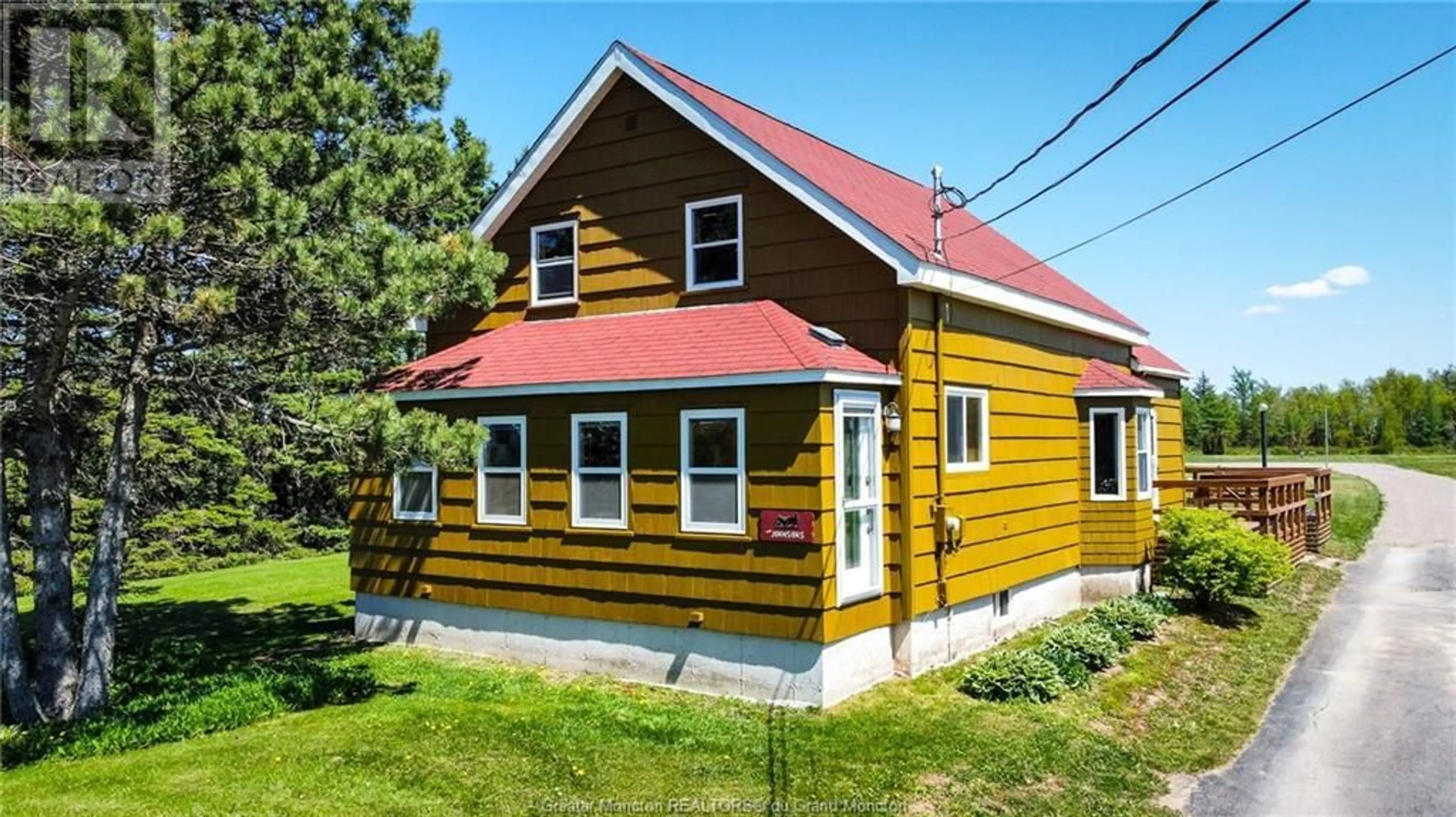 Cottage for 701 Route 16, Pointe de Bute New Brunswick E4L2N6