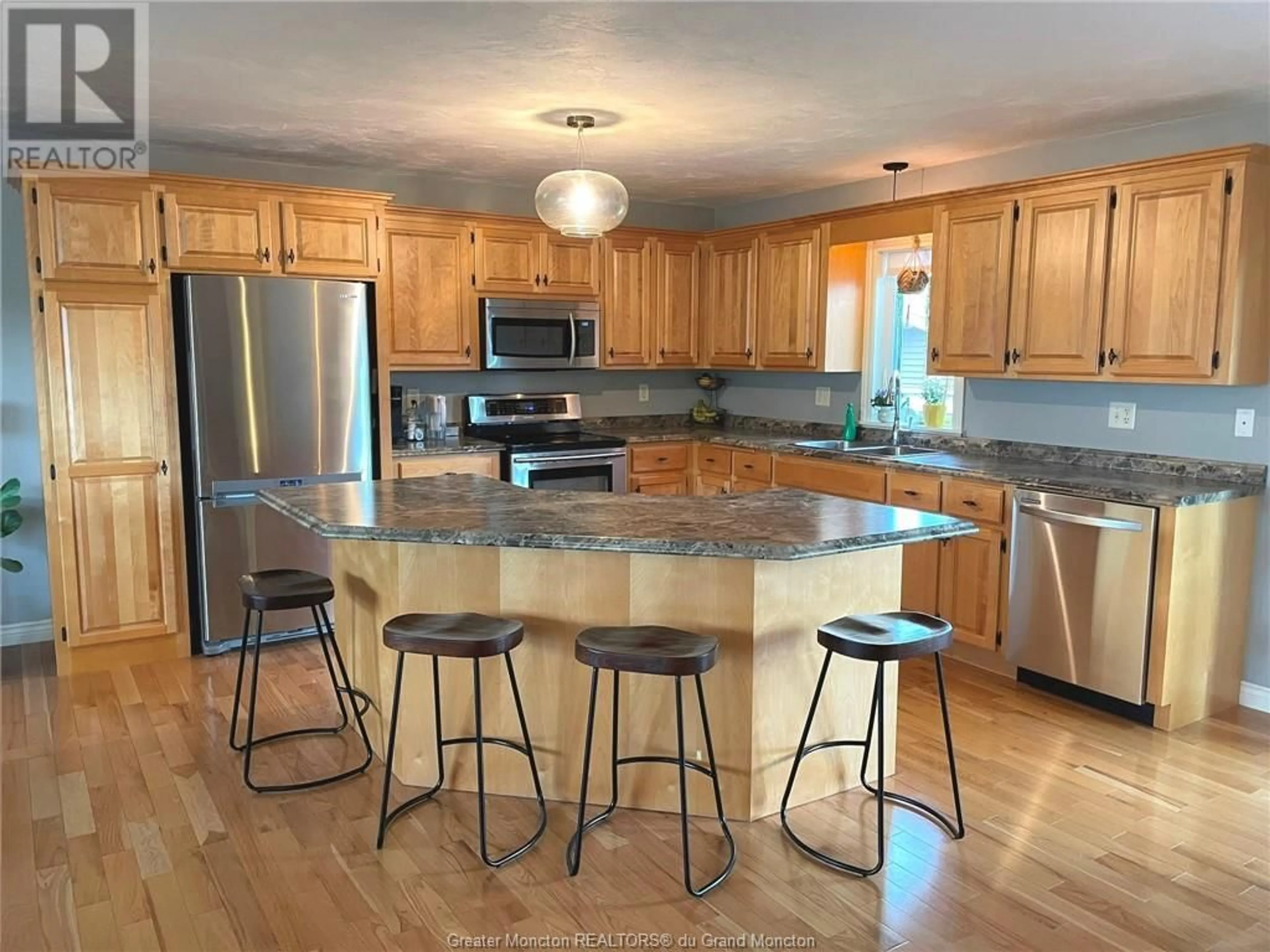 Contemporary kitchen for 16 Sydney AVE, Riverview New Brunswick E1B0H5