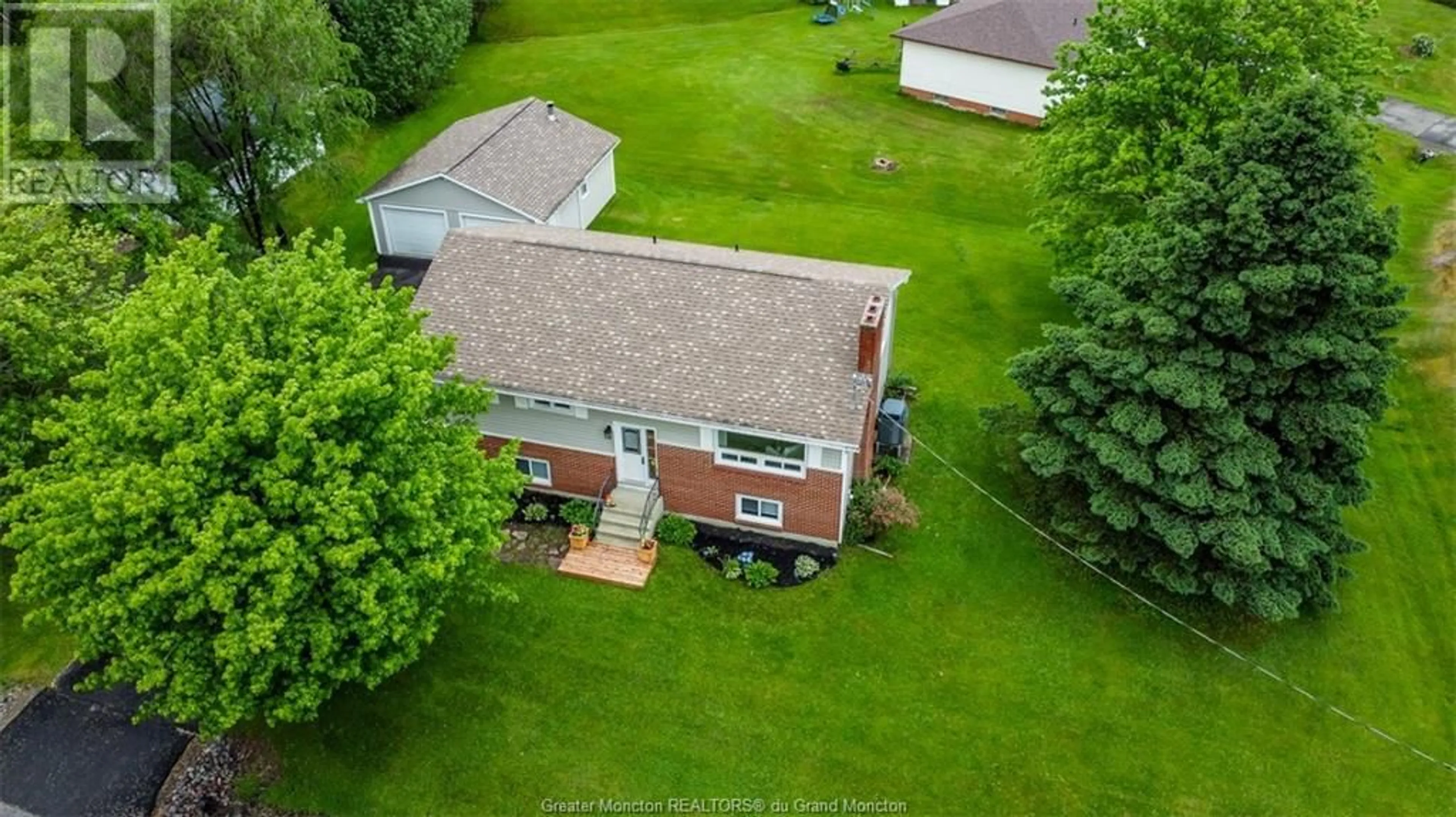 Frontside or backside of a home for 6 Highland, Salisbury New Brunswick E4J2H1