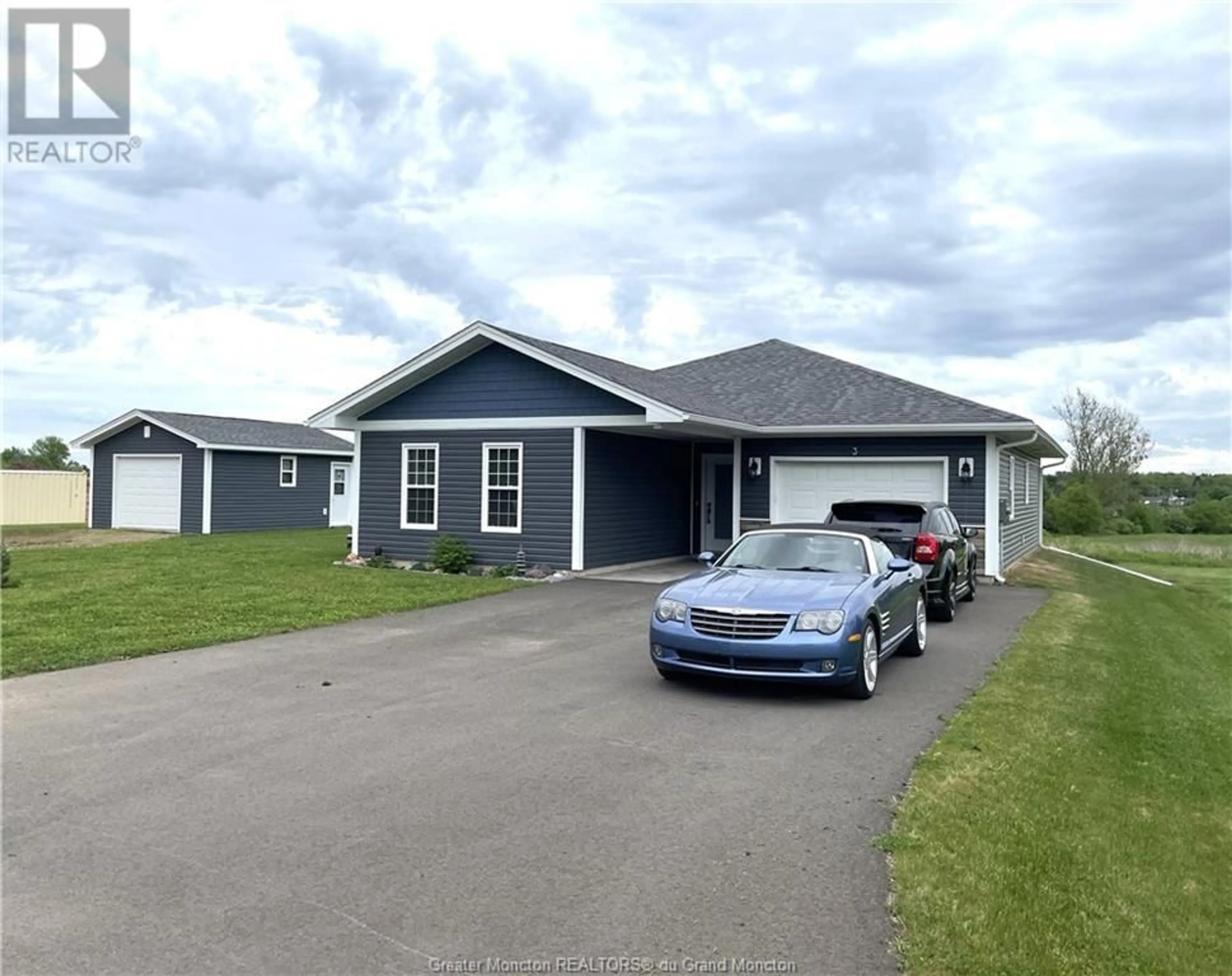 Frontside or backside of a home for 3 Fawcett AVE, Petitcodiac New Brunswick E4Z4H3