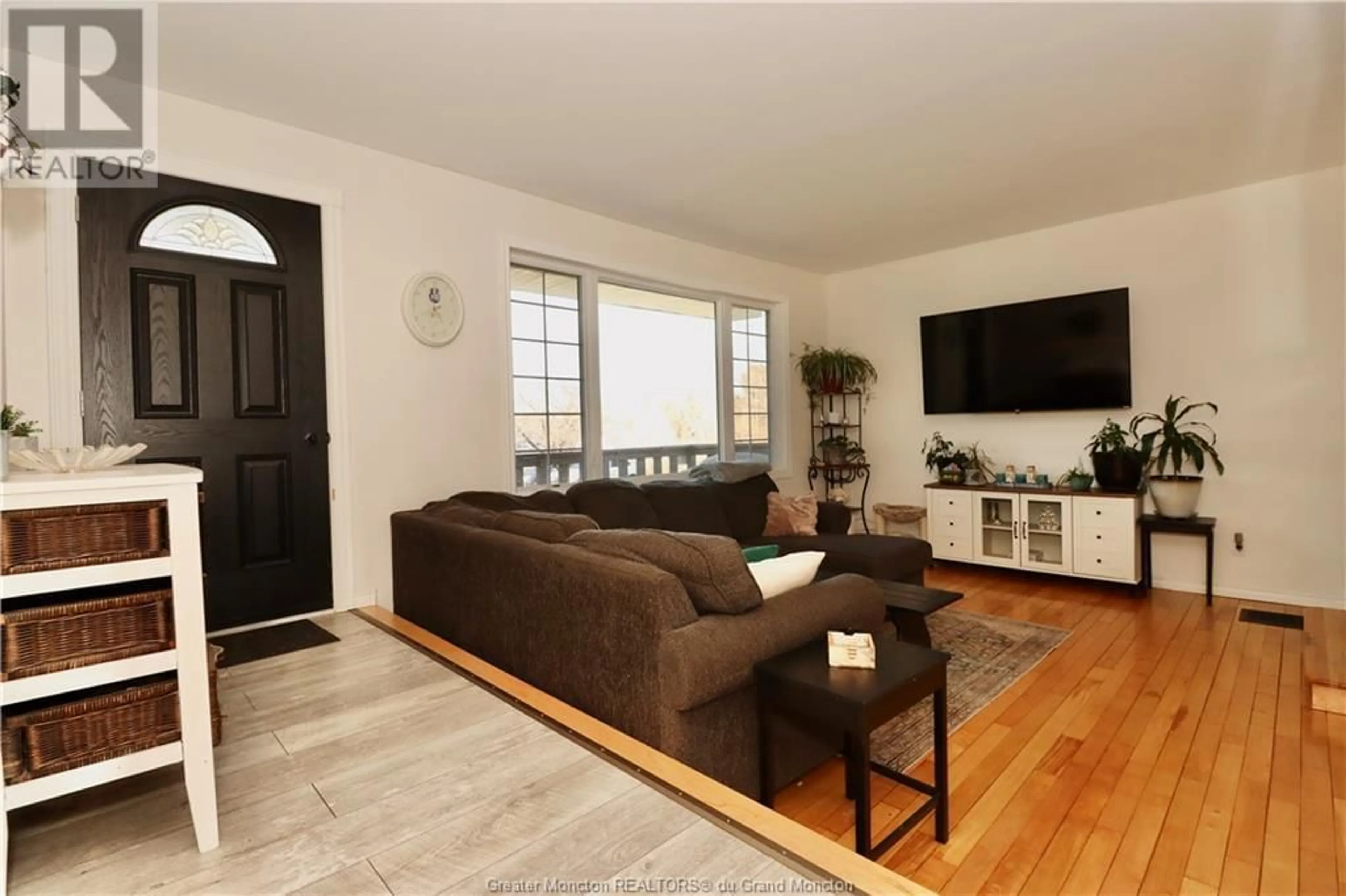 Living room for 519 Scotch Settlement, Irishtown New Brunswick E1H1X7