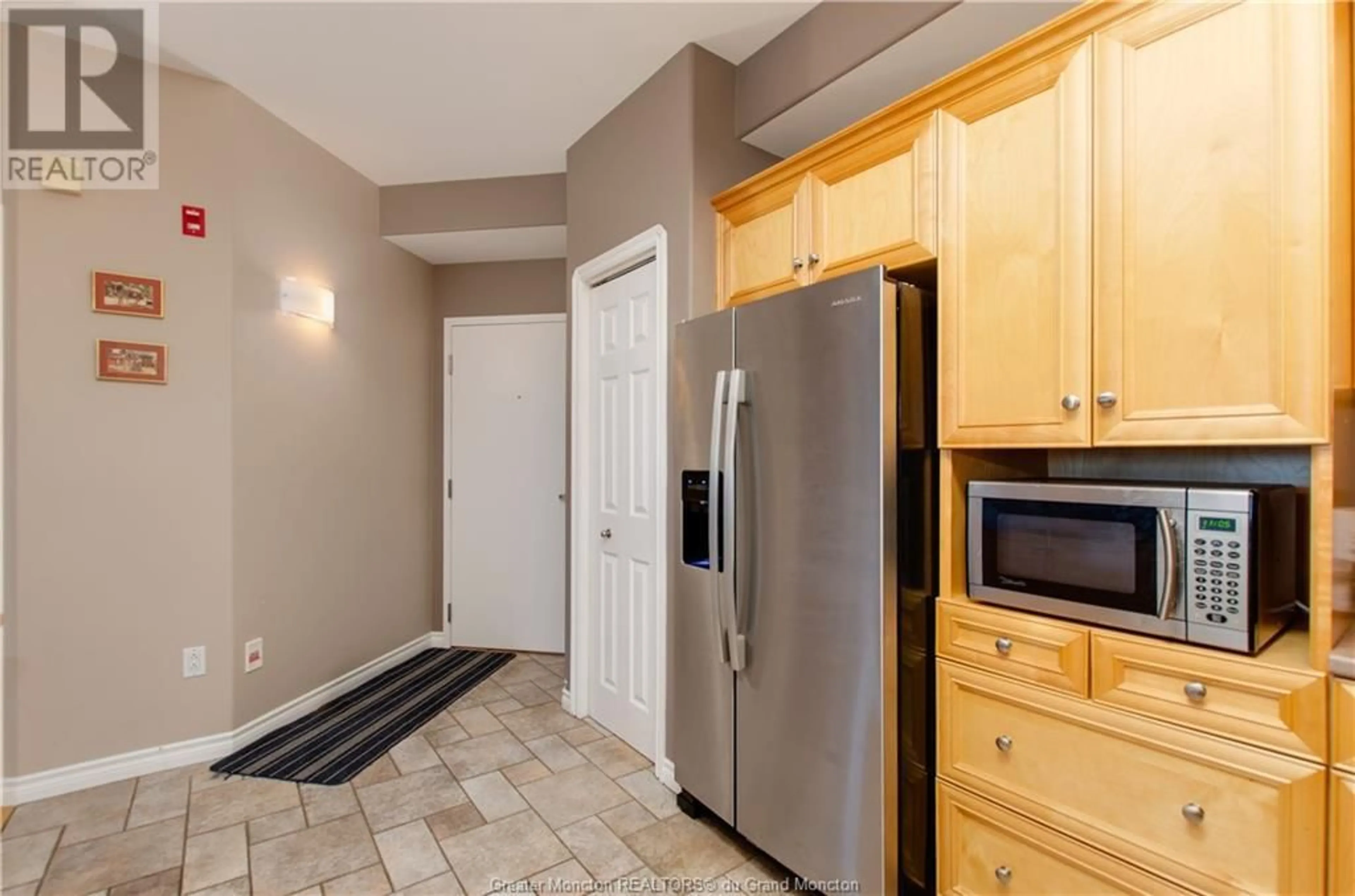 Indoor entryway for 163 Royal Oaks BLVD Unit#307, Moncton New Brunswick E1H2C7