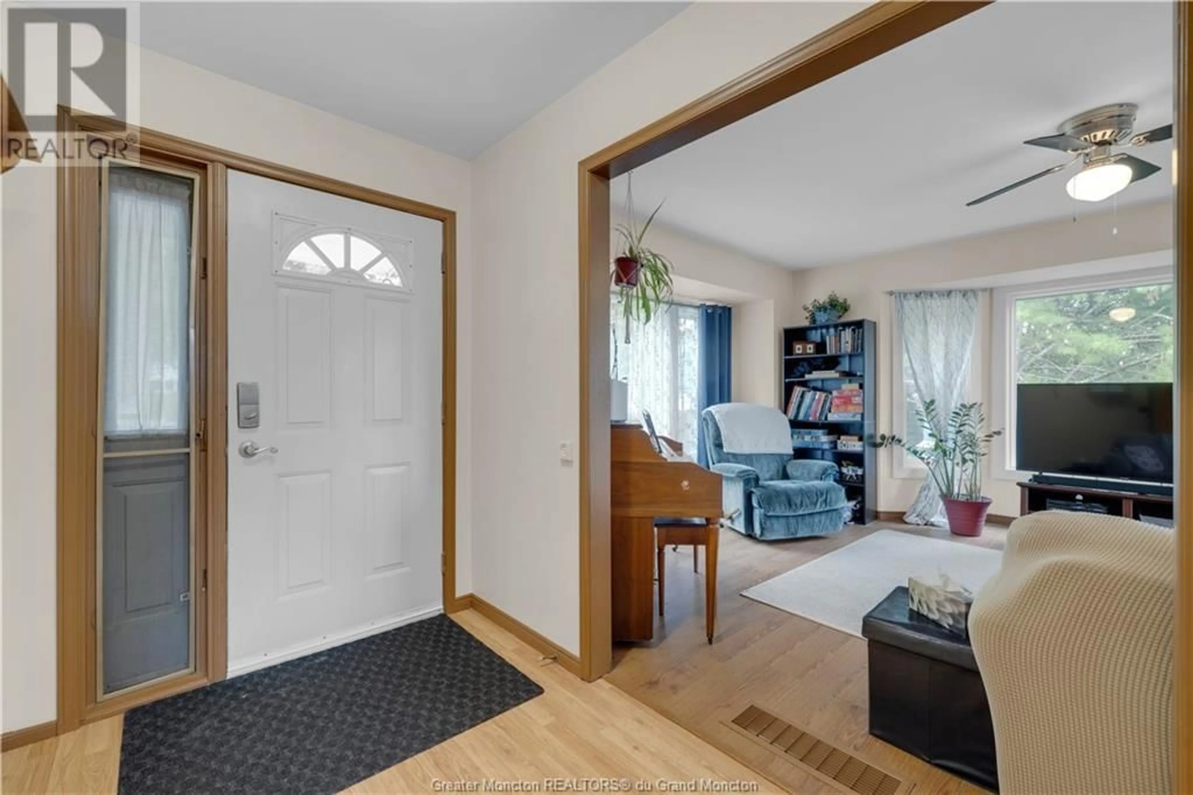 Indoor entryway for 49 Sunnyside DR, Grand Bay-Westfield New Brunswick E5K3M5