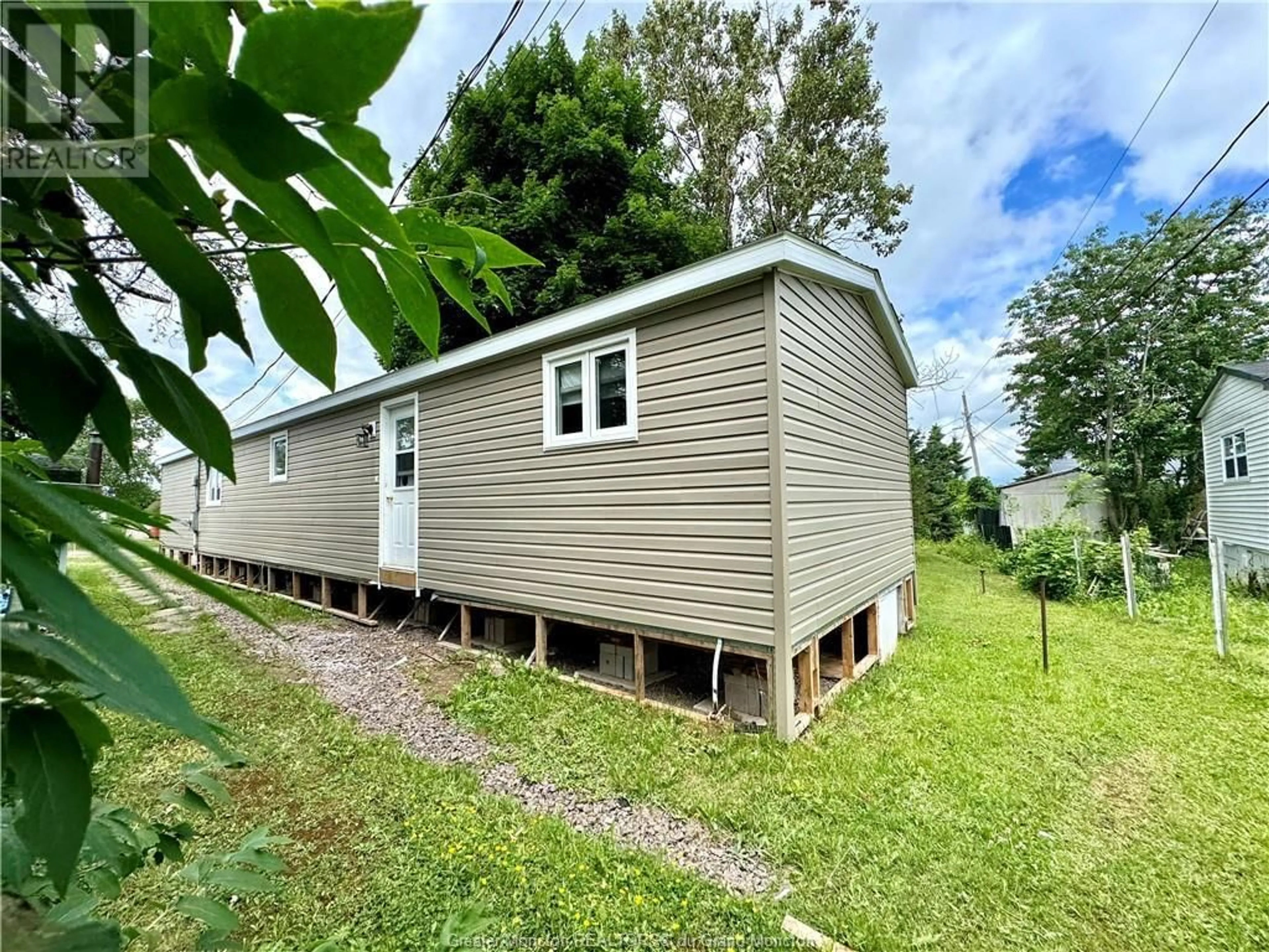 Shed for 17 Tait CRES, Lakeville New Brunswick E1H1K4