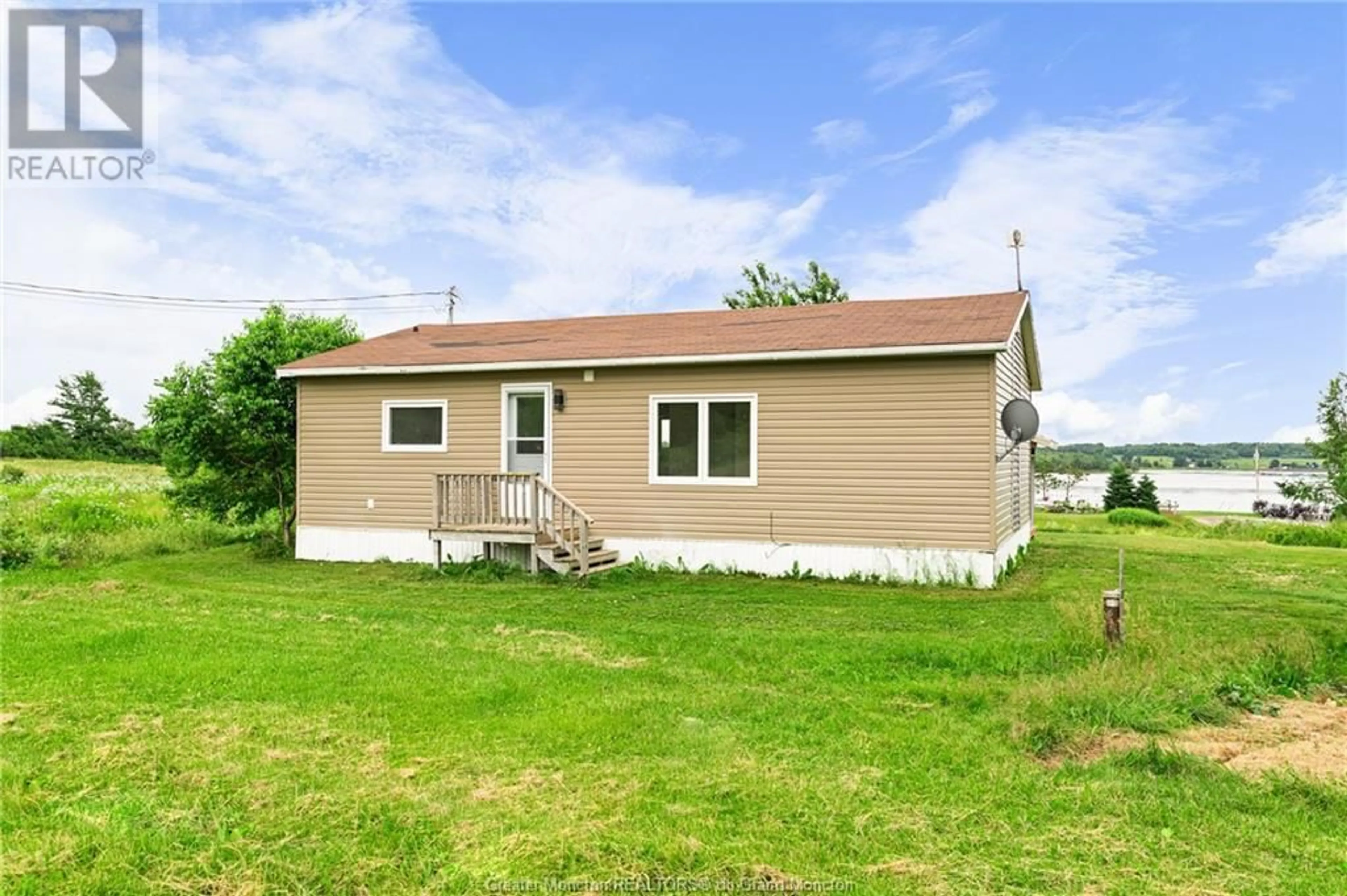 Frontside or backside of a home for 17 River RD, Cocagne New Brunswick E4R2W6