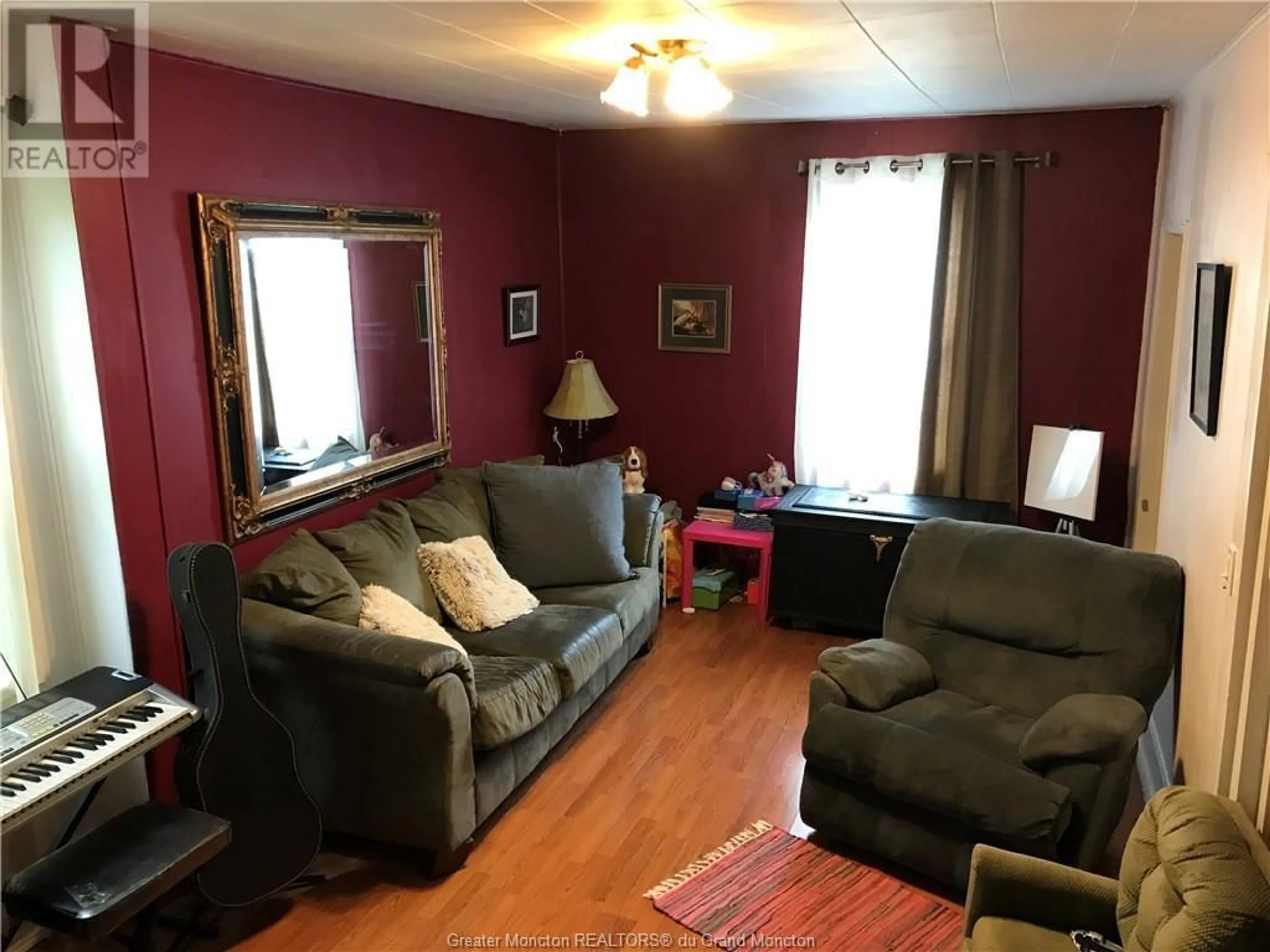 Living room, wood floors for 2298 Route 420 HWY, Sillikers New Brunswick E9E1T4