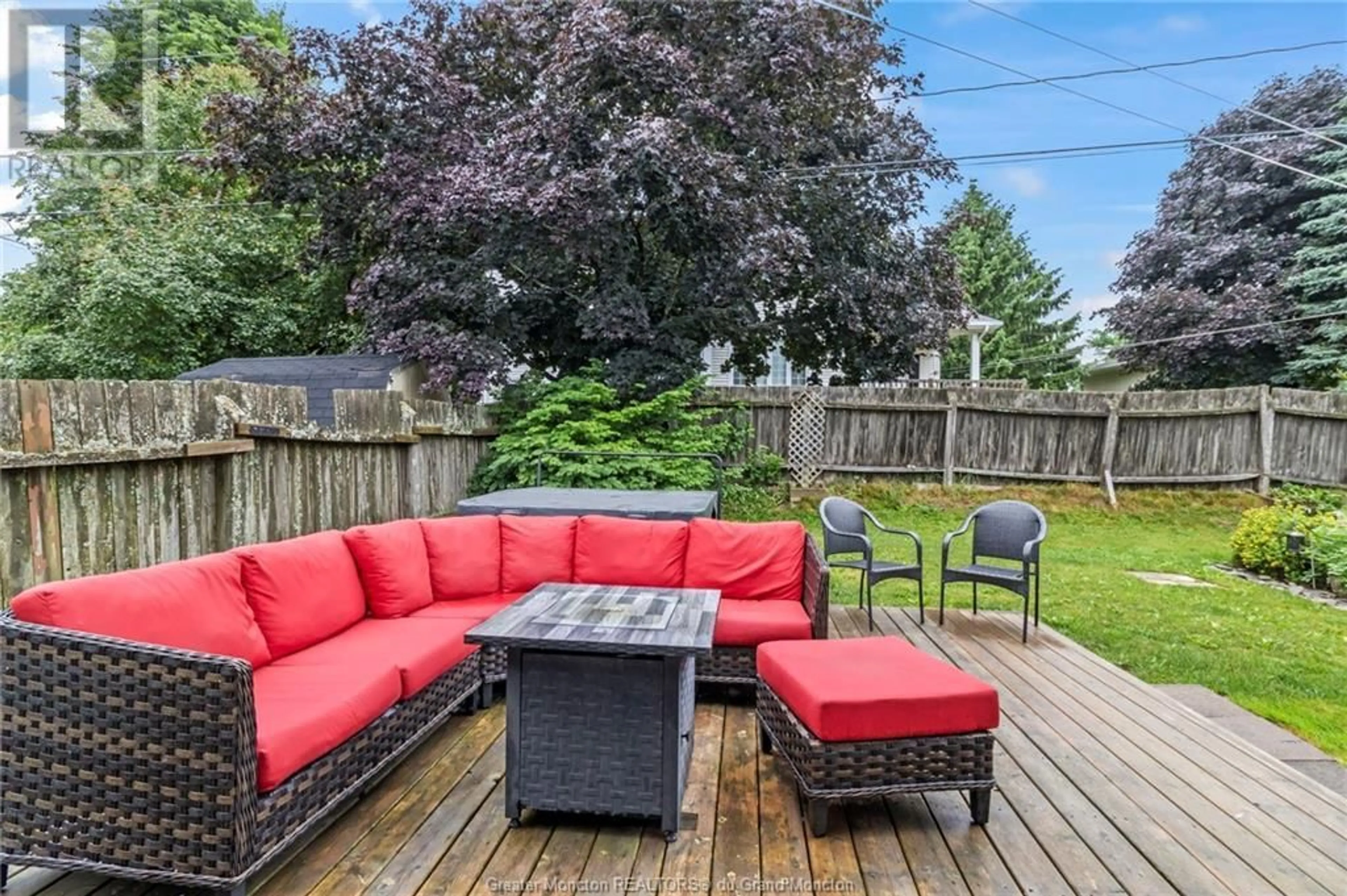 Patio for 327 Hennessey RD, Moncton New Brunswick E1A5C7