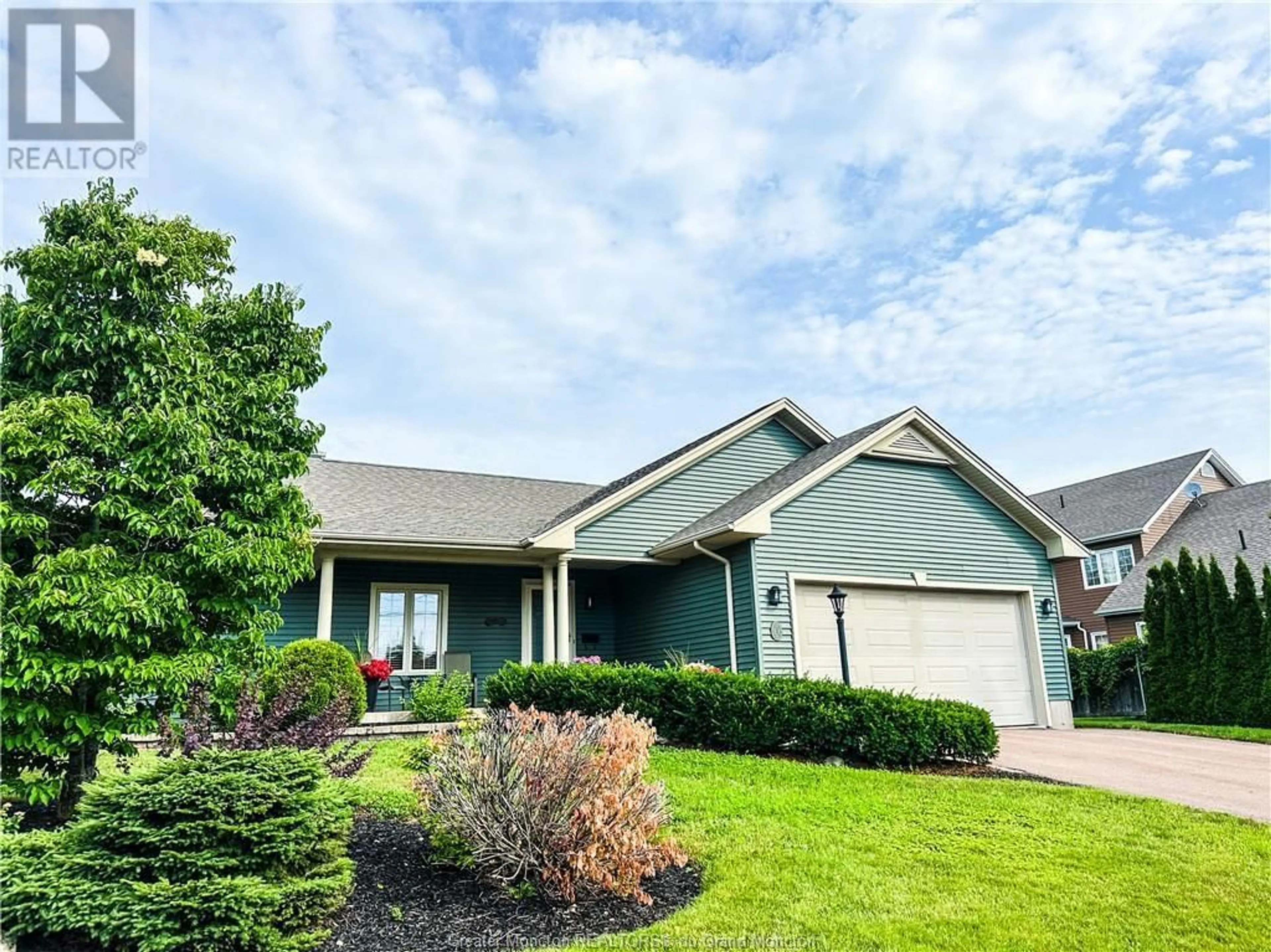 Frontside or backside of a home for 11 Lefay CRT, Moncton New Brunswick E1A8J4