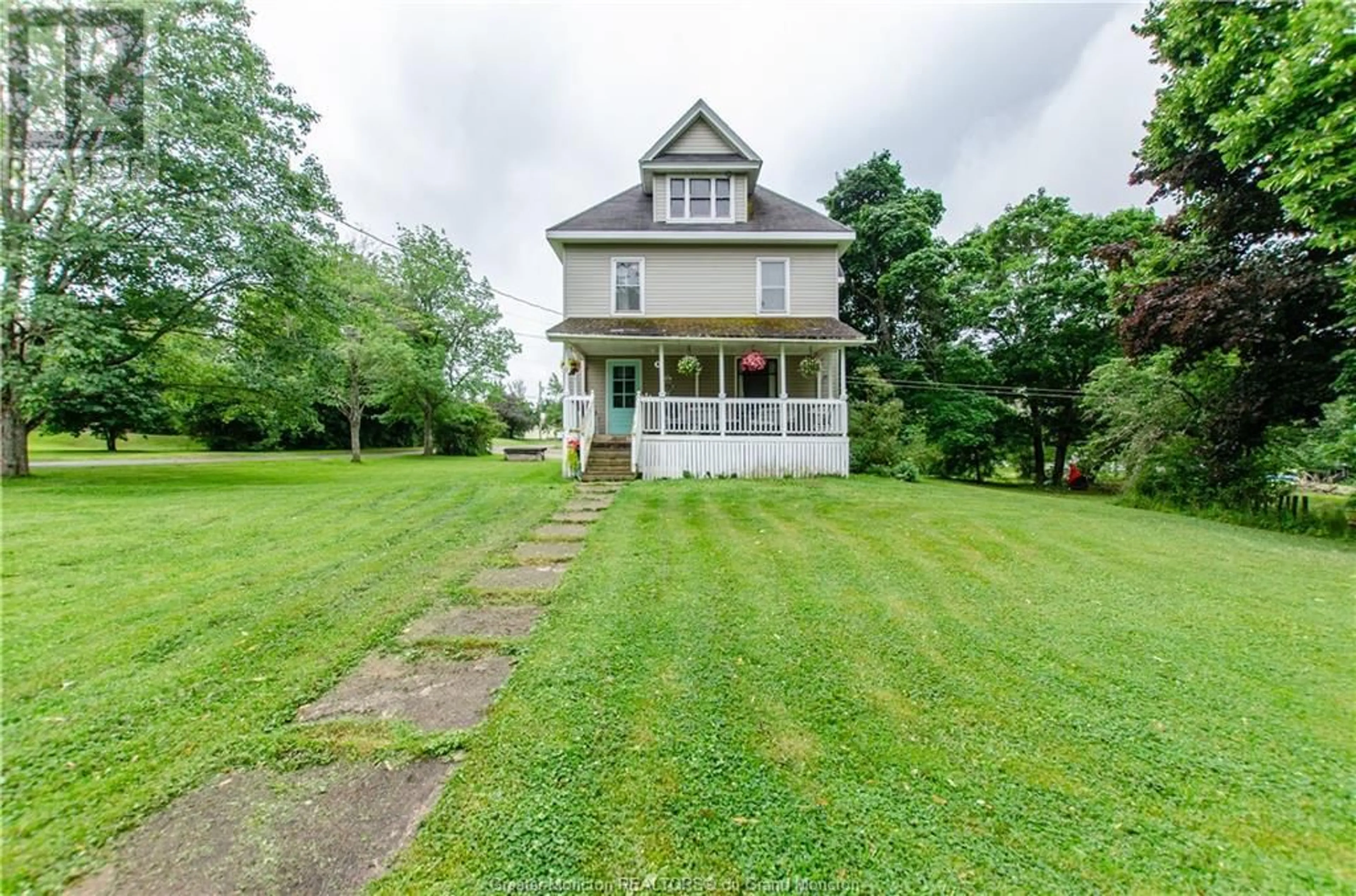 Frontside or backside of a home for 15 Academy LANE, Petitcodiac New Brunswick E4Z4C3