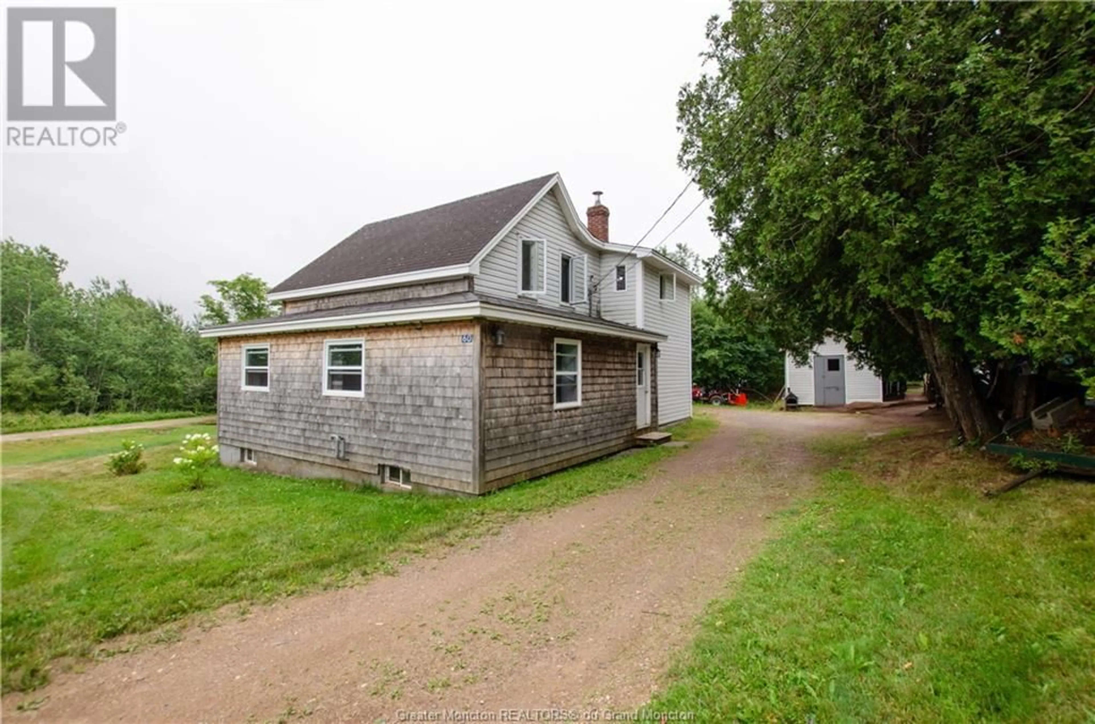 Cottage for 60 Fairview AVE, Hillsborough New Brunswick E4H2T6