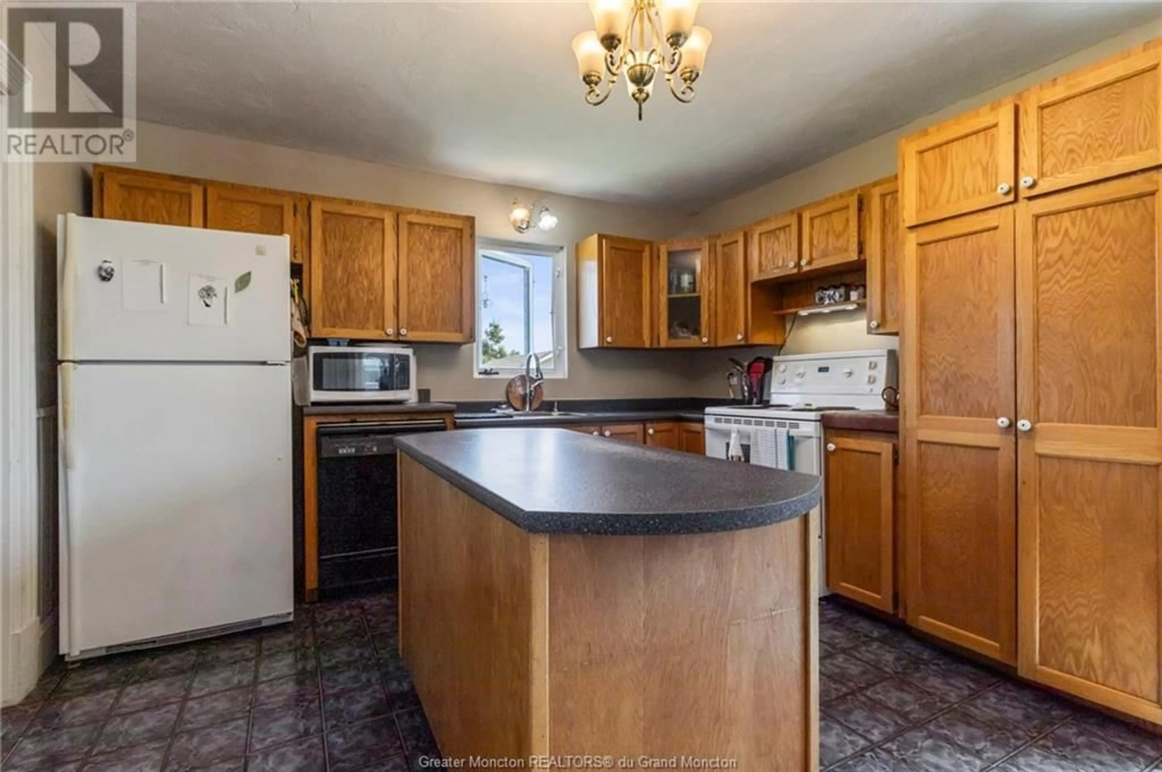 Standard kitchen for 6 Spring ST, Port Elgin New Brunswick E4M1C9