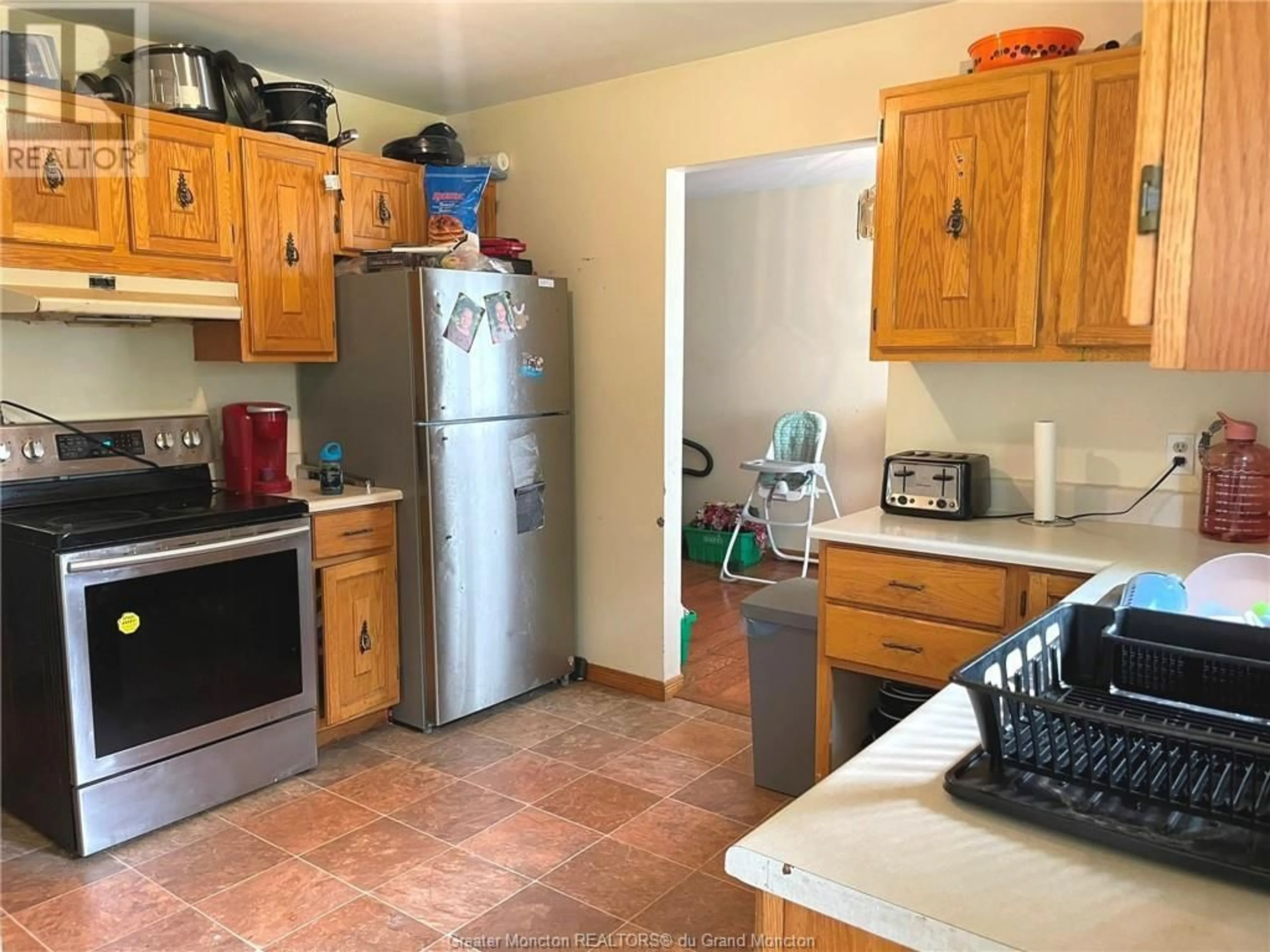 Standard kitchen for 24 Notingham DR, Moncton New Brunswick E1A5J8