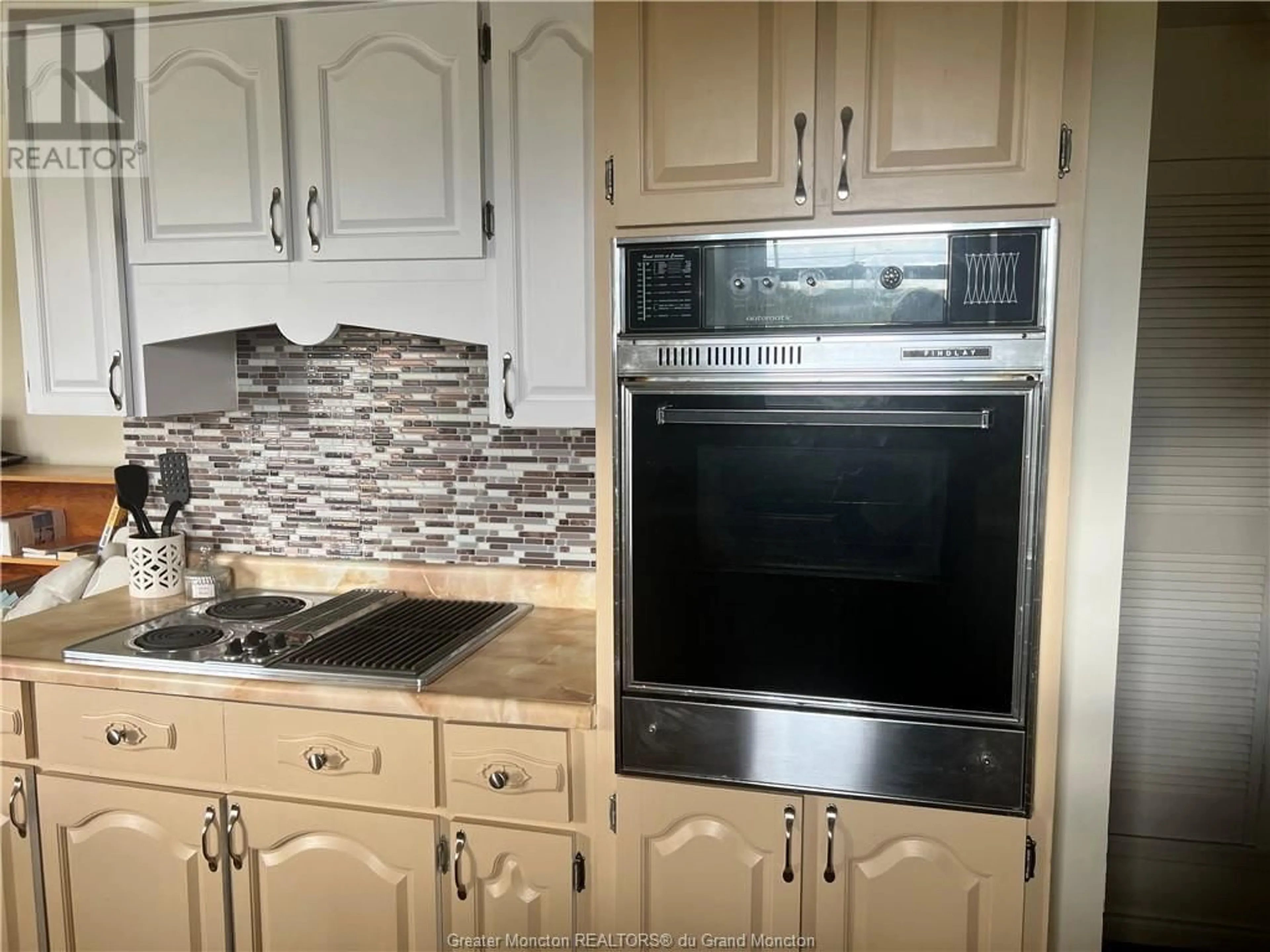 Standard kitchen, wood floors, cottage for 3139 Route 160, Bois-Gagnon New Brunswick E8M1A3