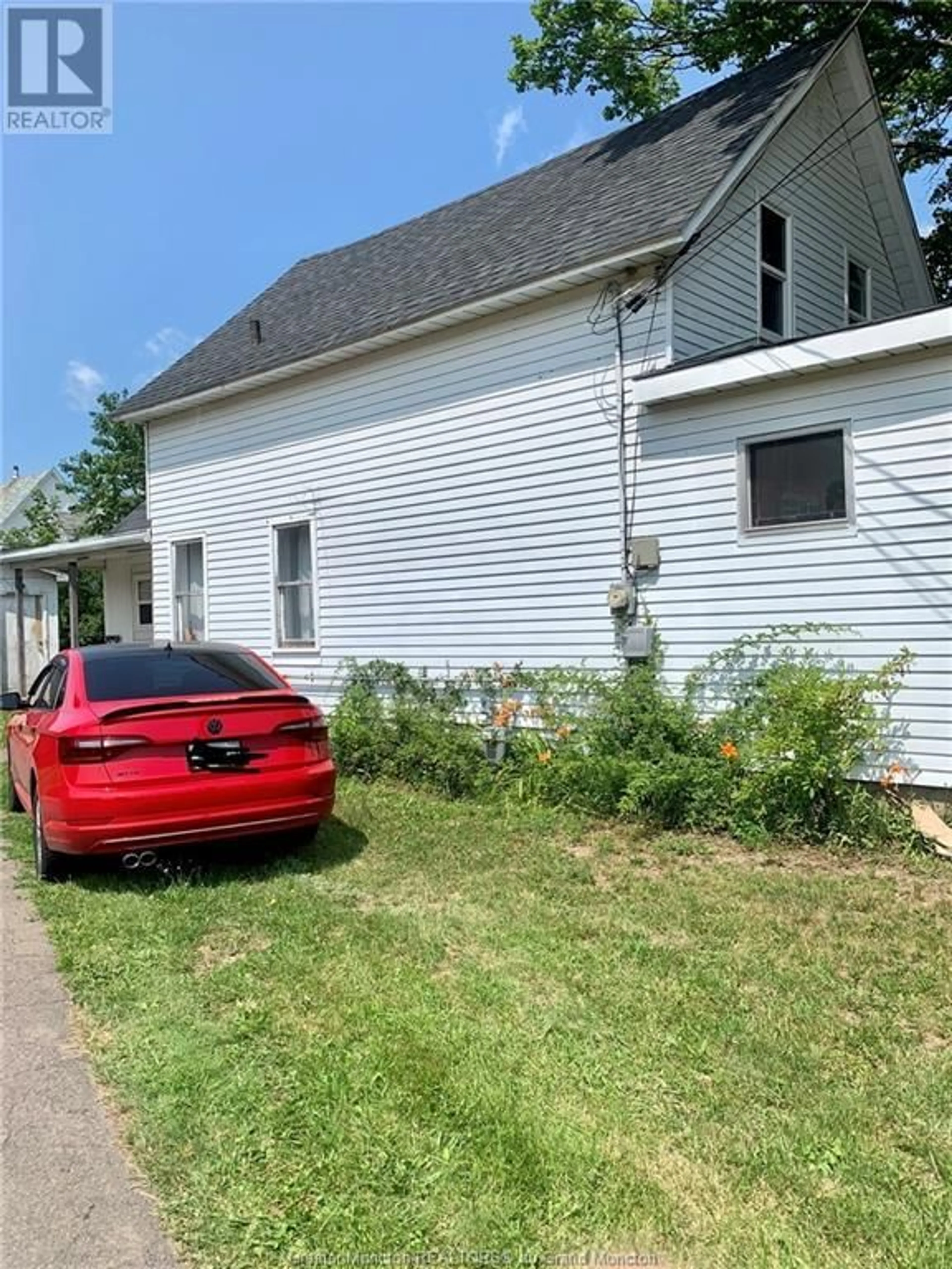 Frontside or backside of a home for 12 Henry Street, Moncton New Brunswick E1C5B9