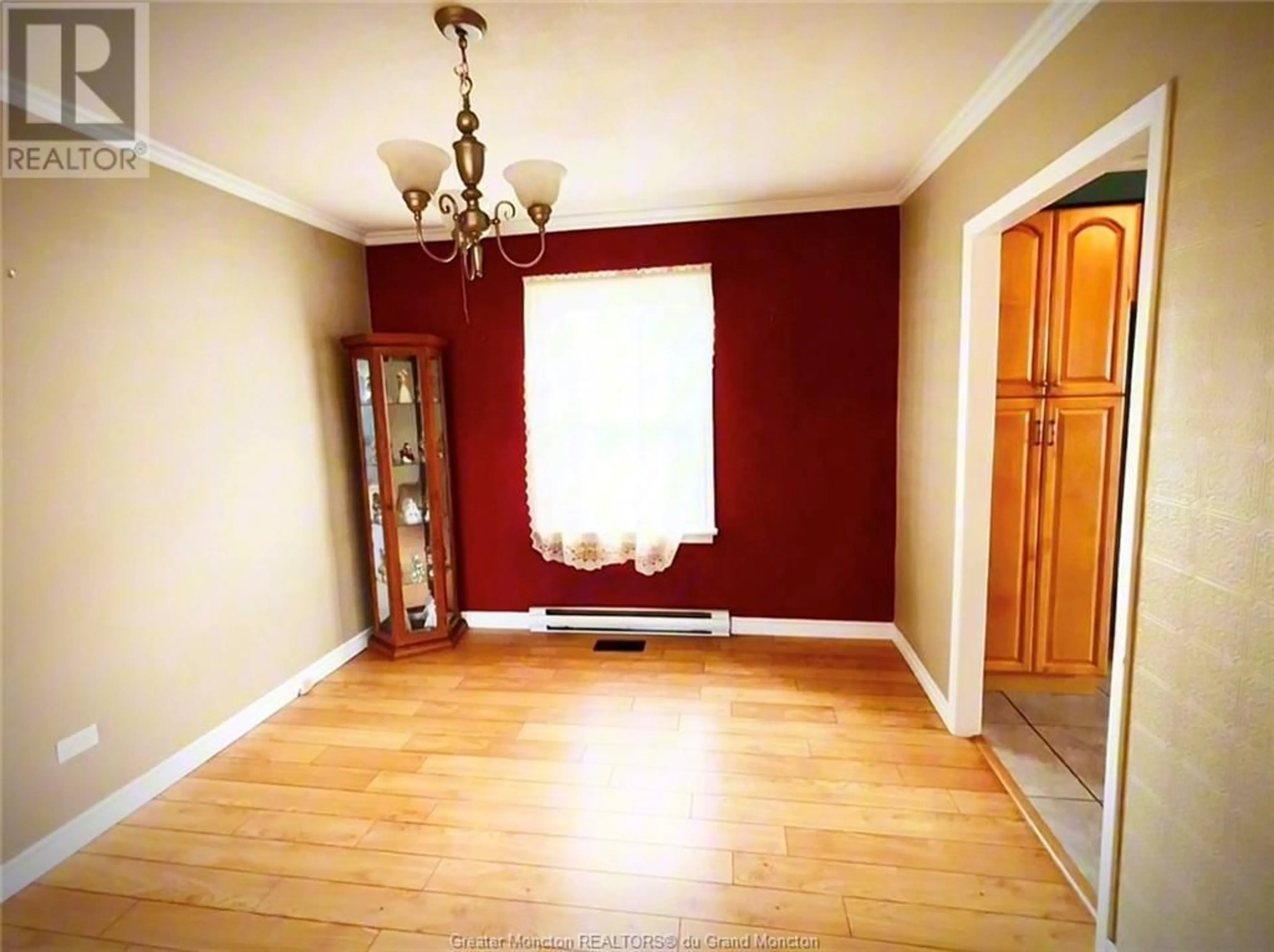 A pic of a room, wood floors for 156 Cassidy, Moncton New Brunswick E1C6T4