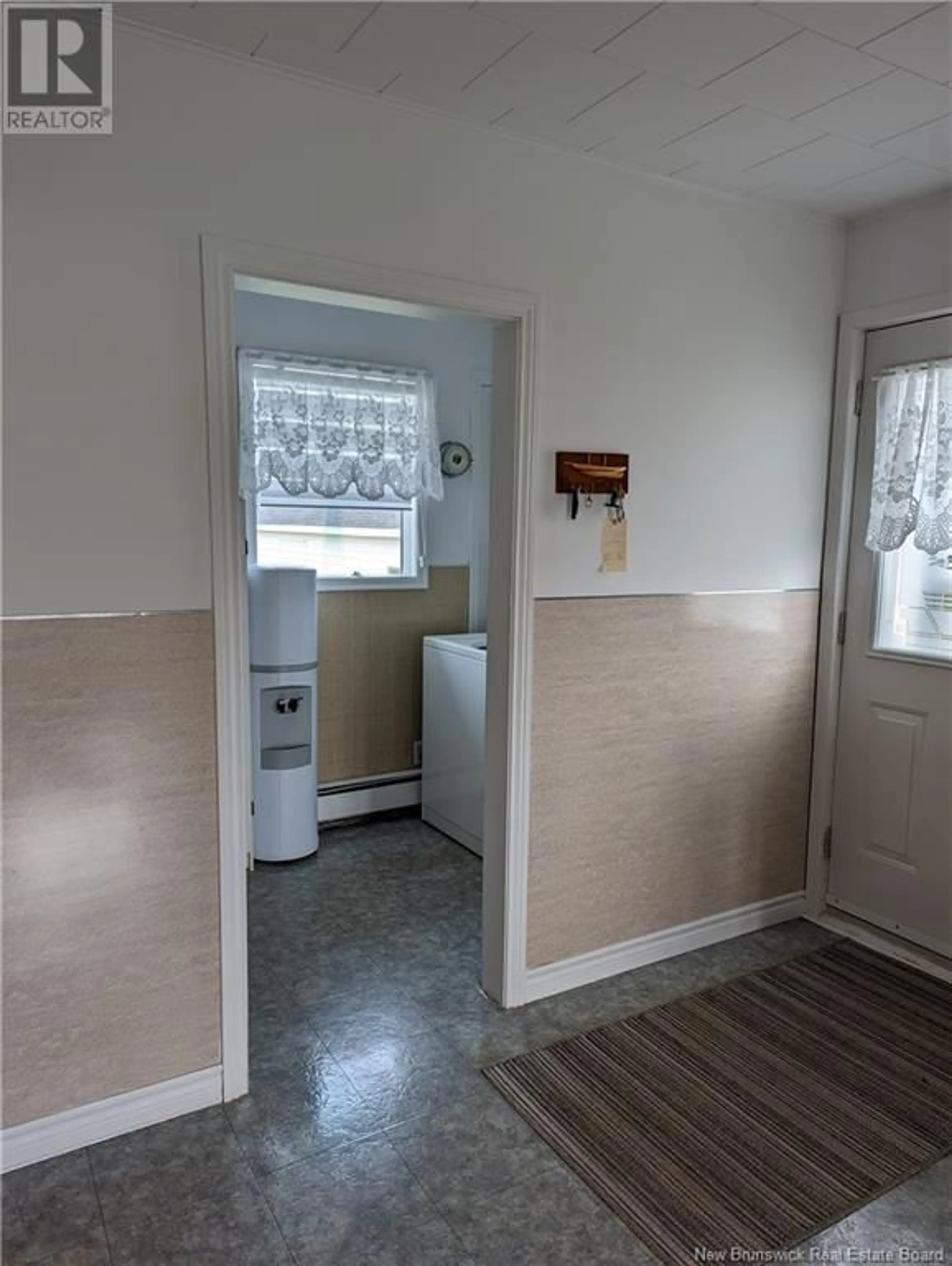 A pic of a room for 6330 ROUTE 313, Petite-Lamèque New Brunswick E8T2R3