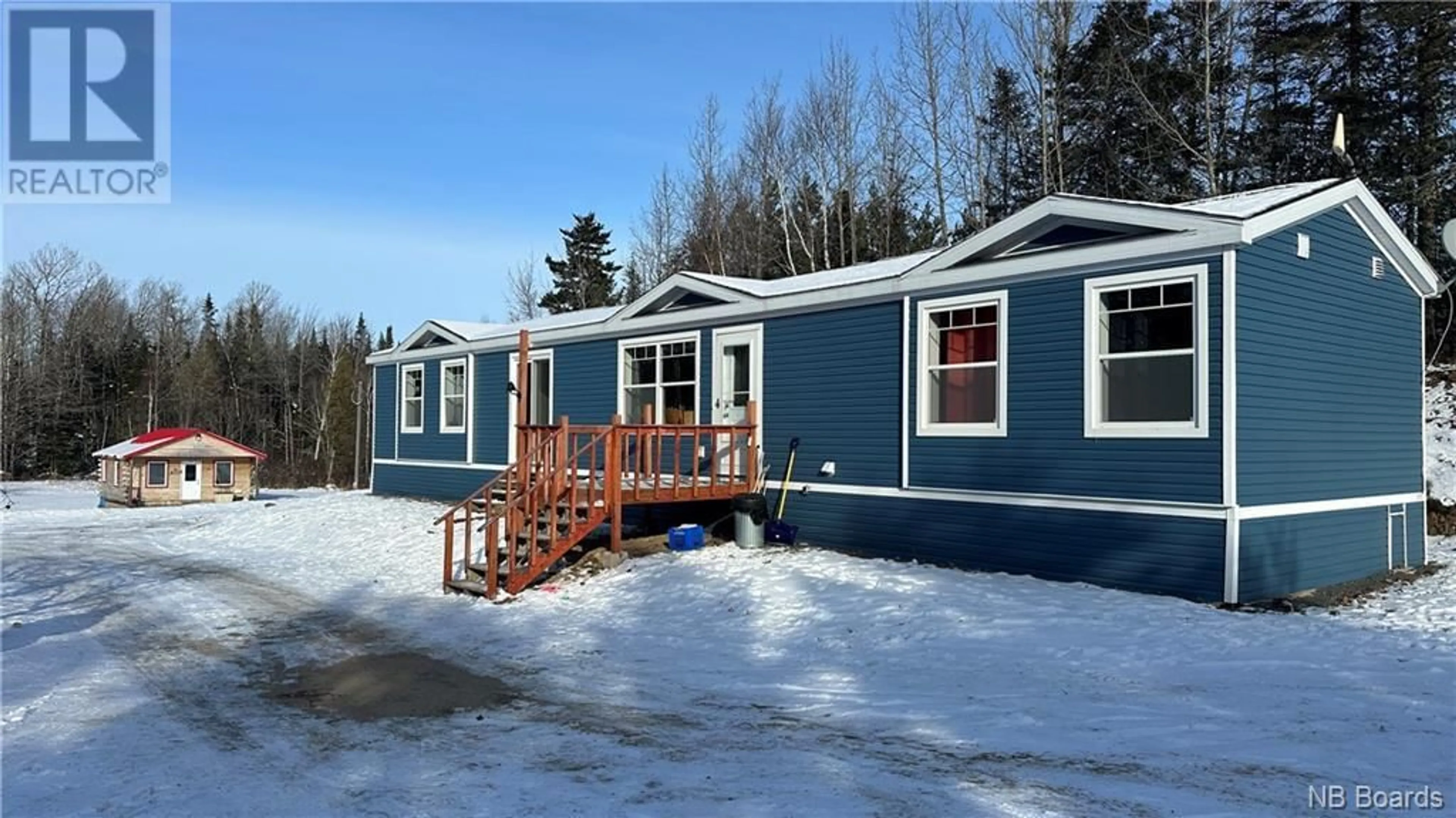 Home with vinyl exterior material for 1128 Route 635 Route, Harvey New Brunswick E6K1B2