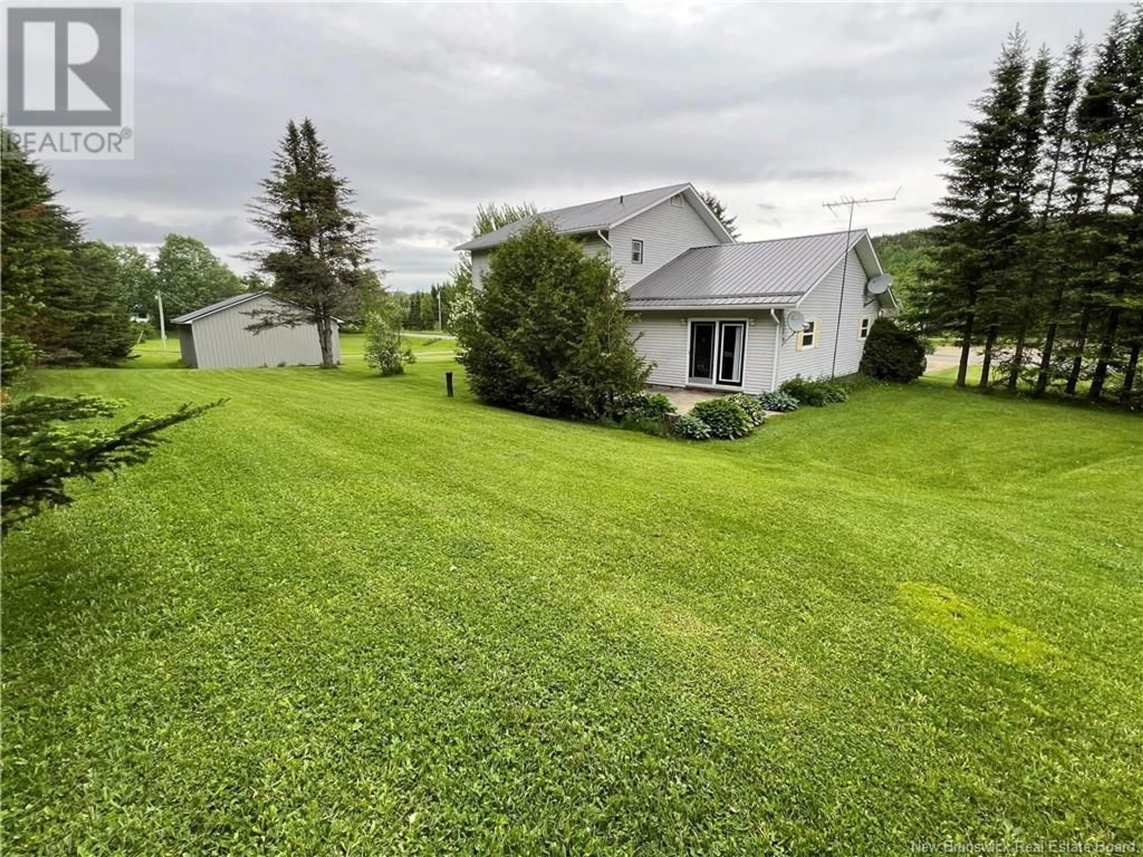 Indoor entryway for 195 Royalton Road, Royalton New Brunswick E7K2G3