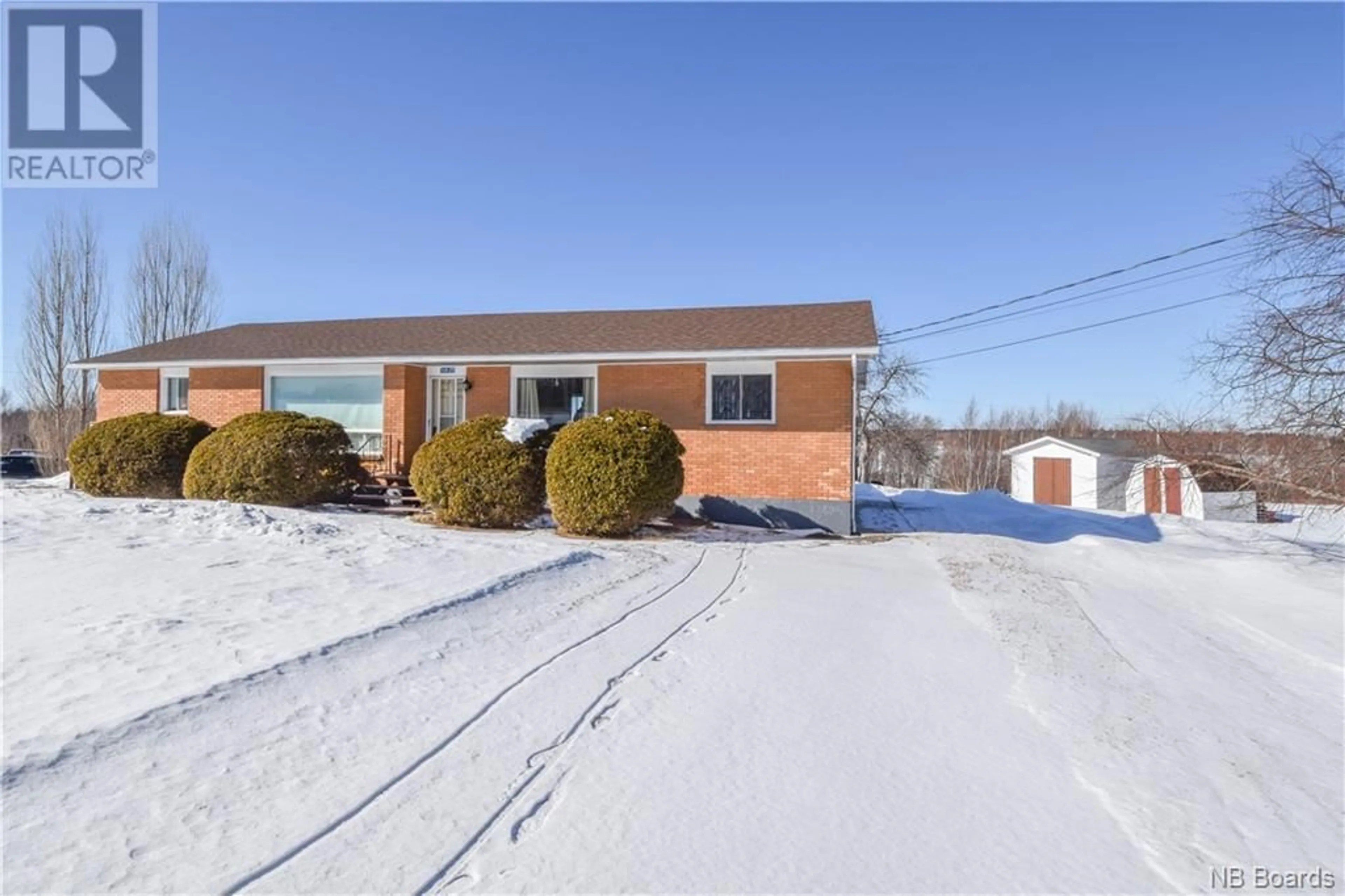 Home with unknown exterior material for 5825 Route 11, Rivière-Du-Portage New Brunswick E9H1W7