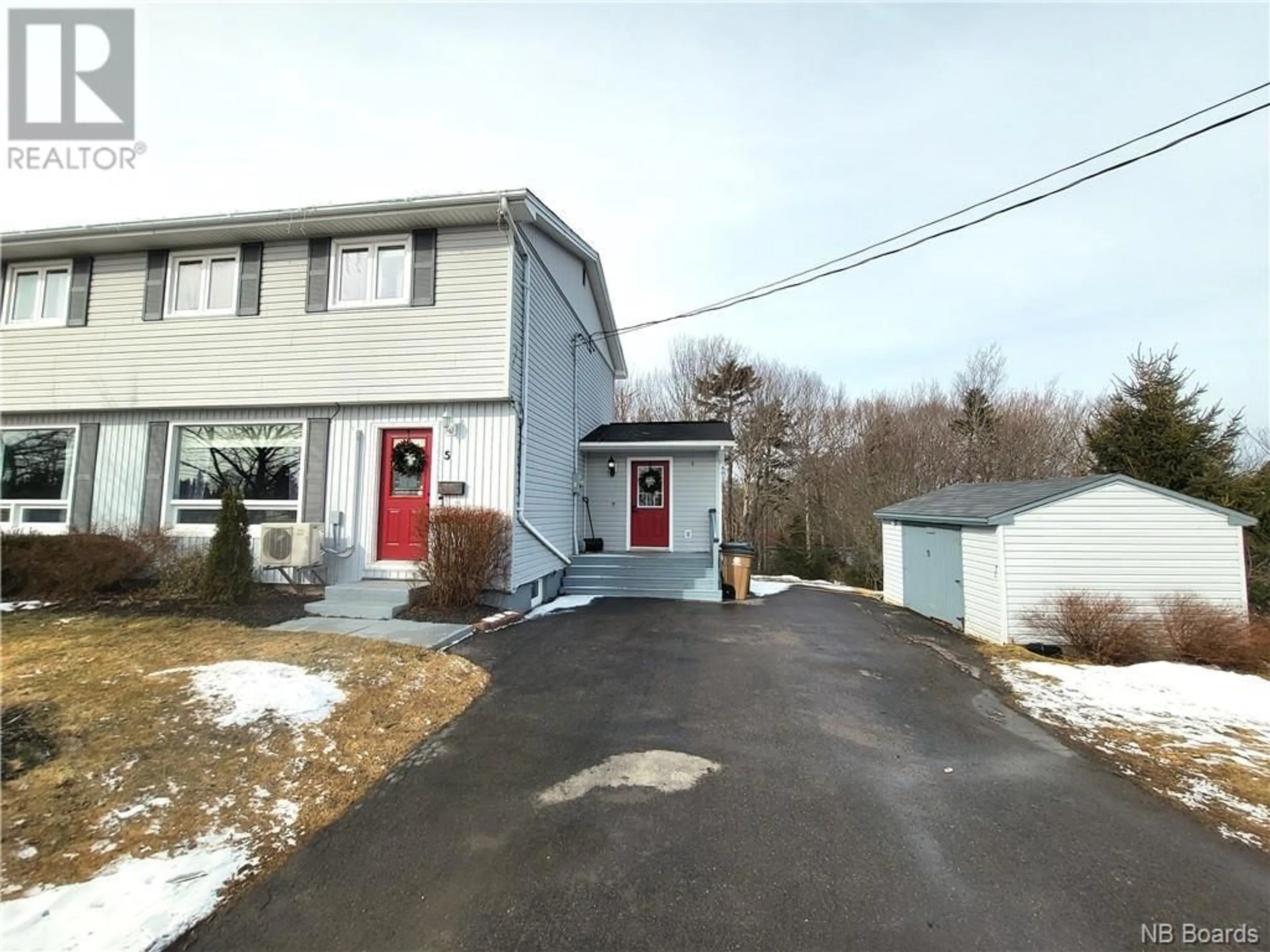 Frontside or backside of a home for 5 Dianne Street, Saint John New Brunswick E2J4G6