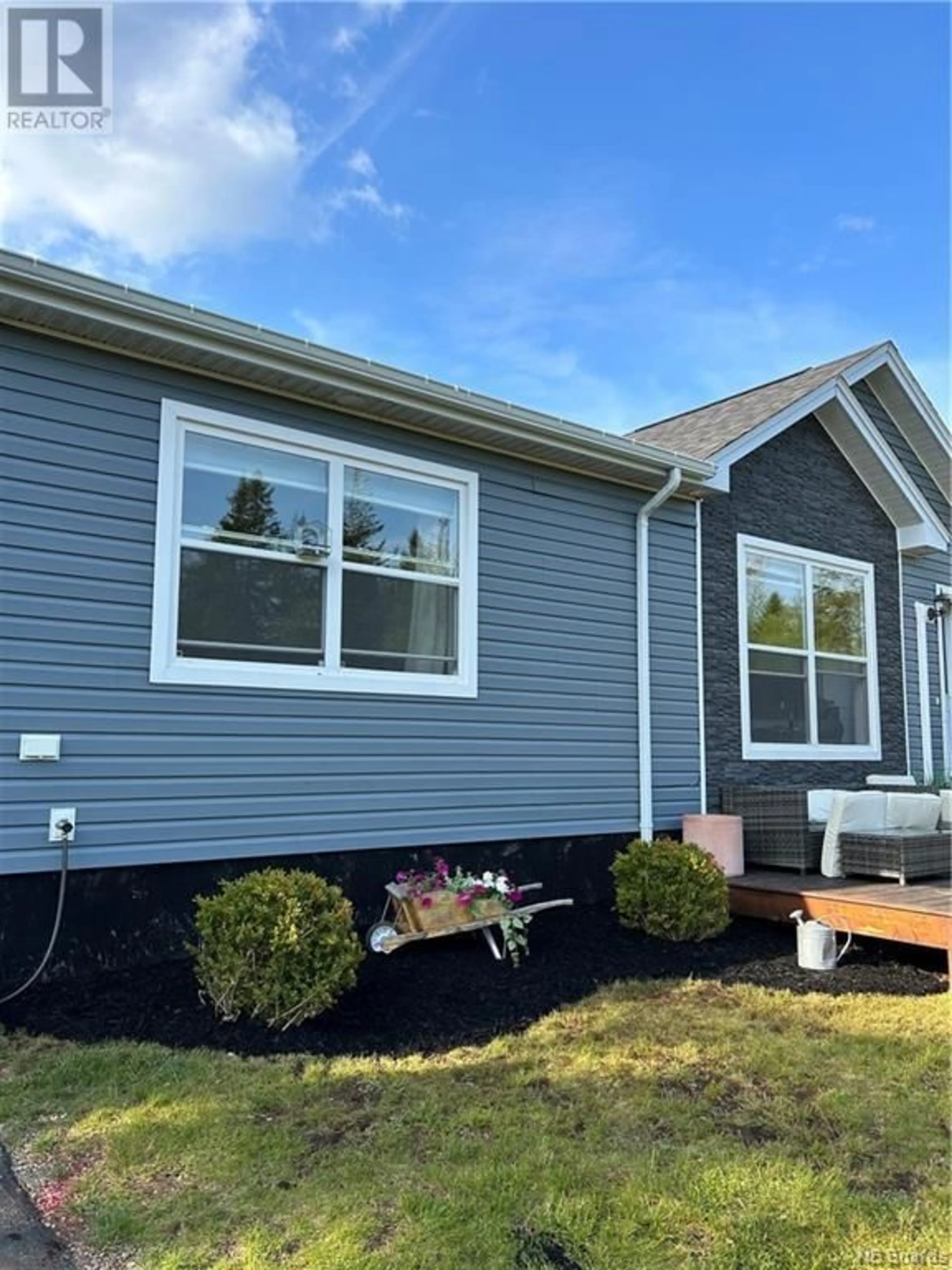 Dining room for 5 Bancroft Point Road, Grand Manan New Brunswick E5G4C1