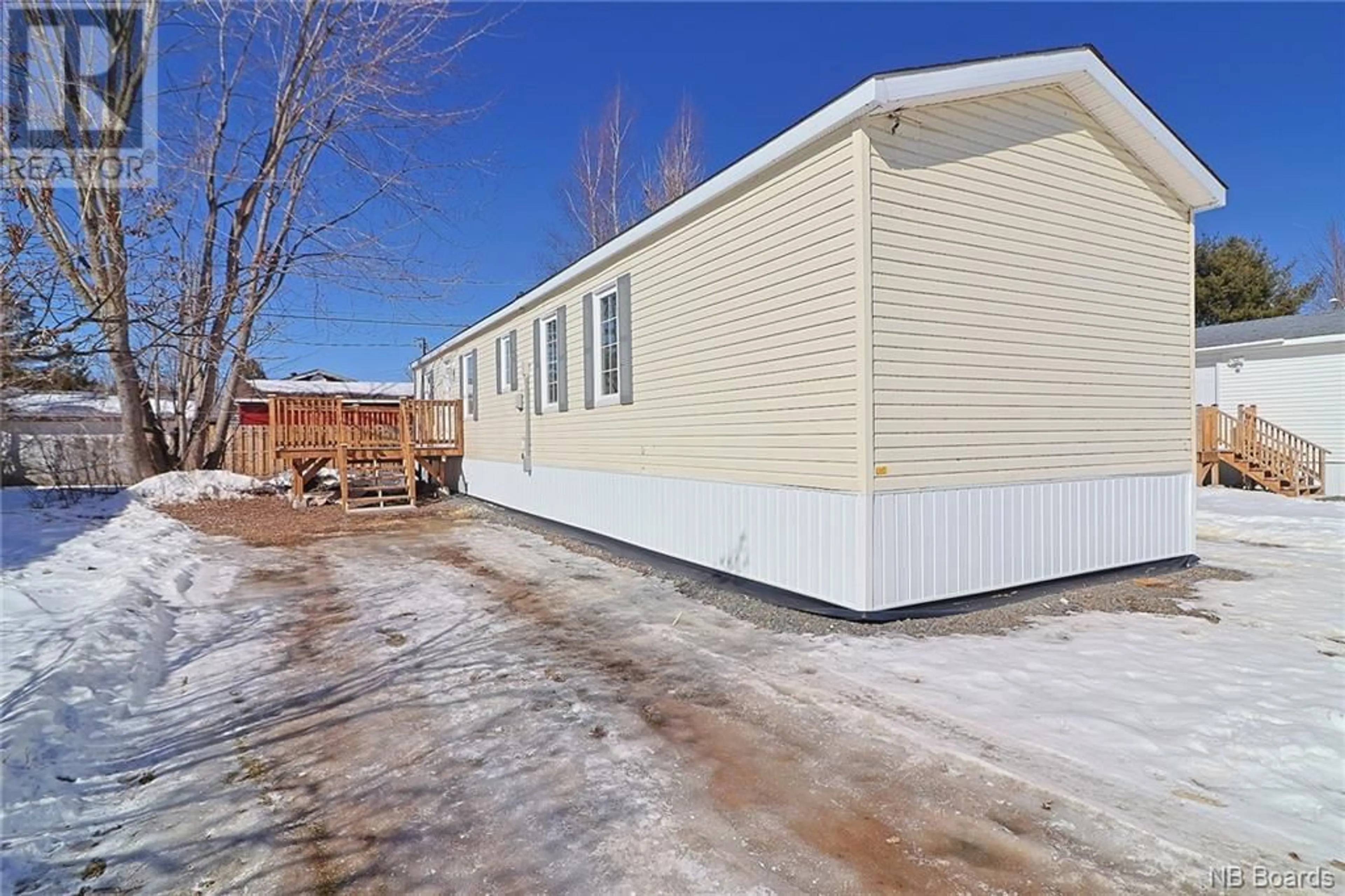 Home with vinyl exterior material for 193 Mcgee Drive, Fredericton New Brunswick E3B8M1