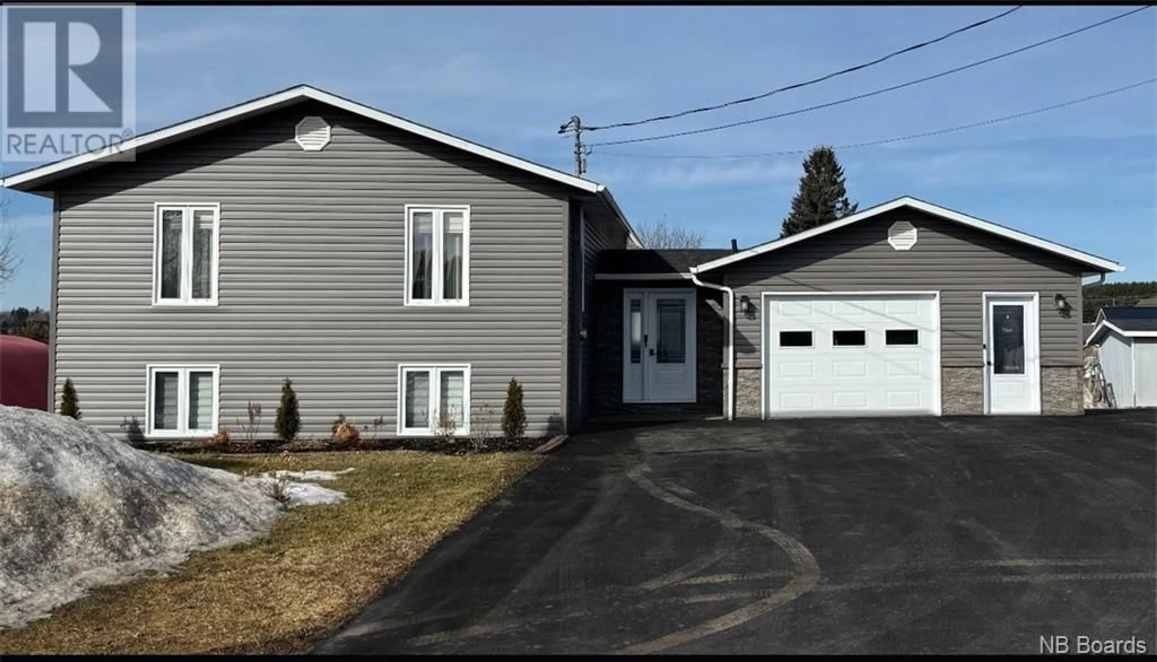 Frontside or backside of a home for 72 Rue Mockler, Grand Falls New Brunswick E3Y1A6