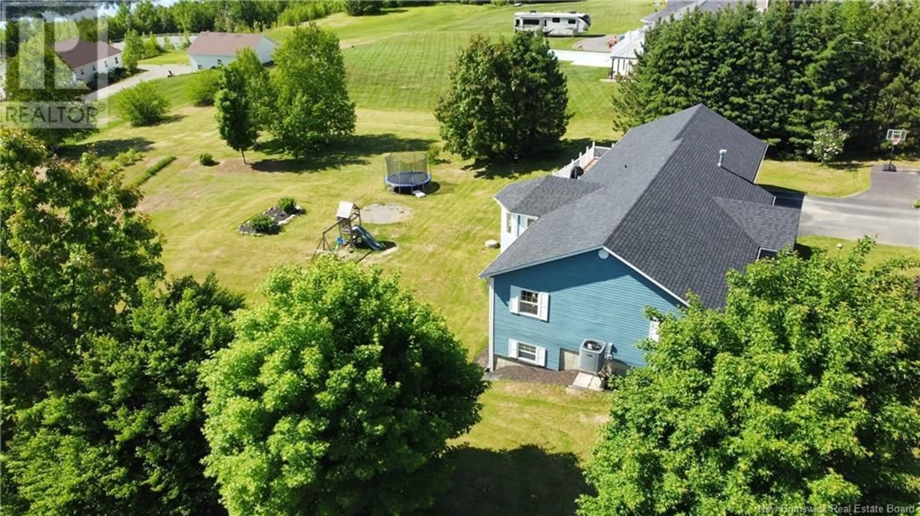 Lakeview for 21 Harnau Street, Grafton New Brunswick E7N3A3