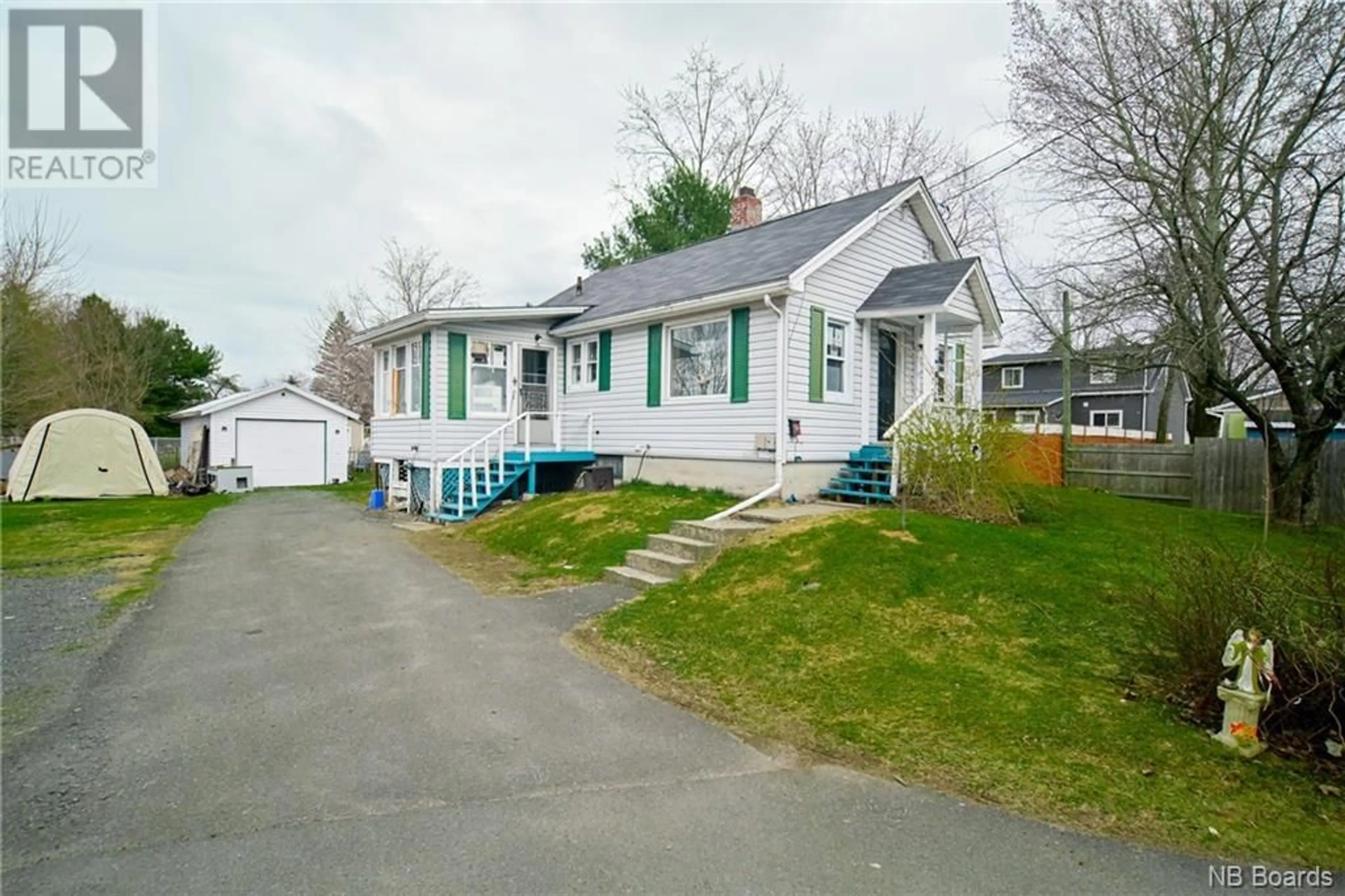 Frontside or backside of a home for 212 St Andrews Drive, Fredericton New Brunswick E3A1G8