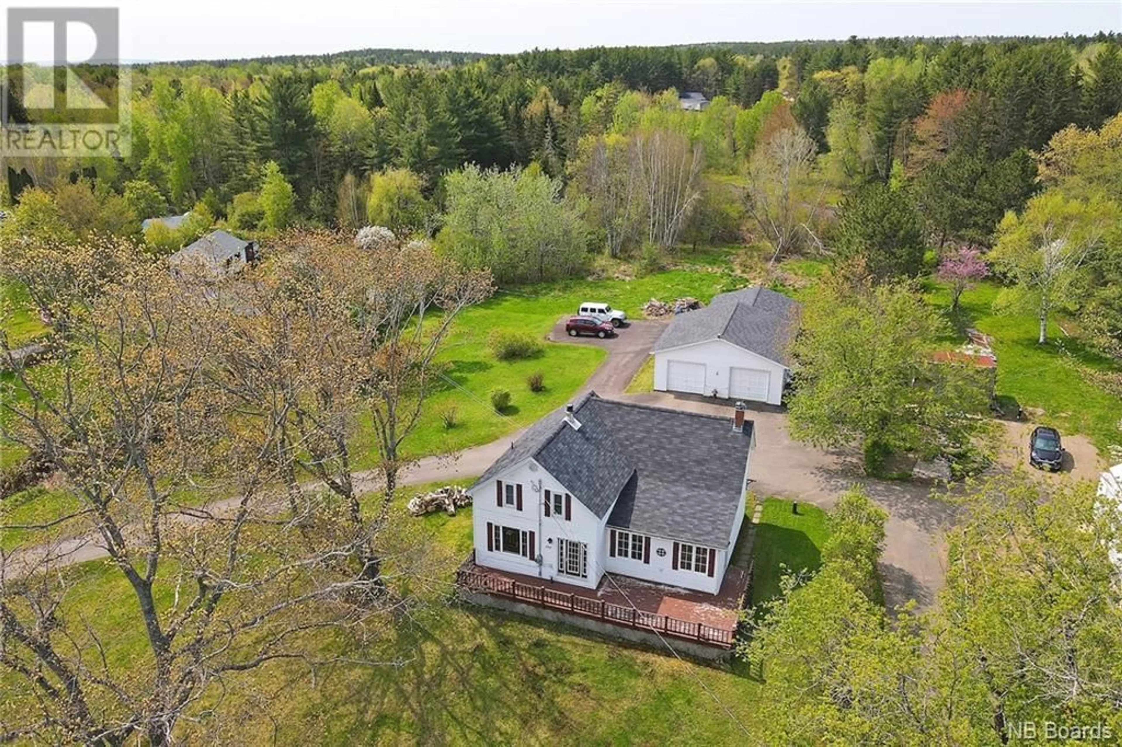 Cottage for 105 MILL POND Drive, Fredericton Junction New Brunswick E5L1X9