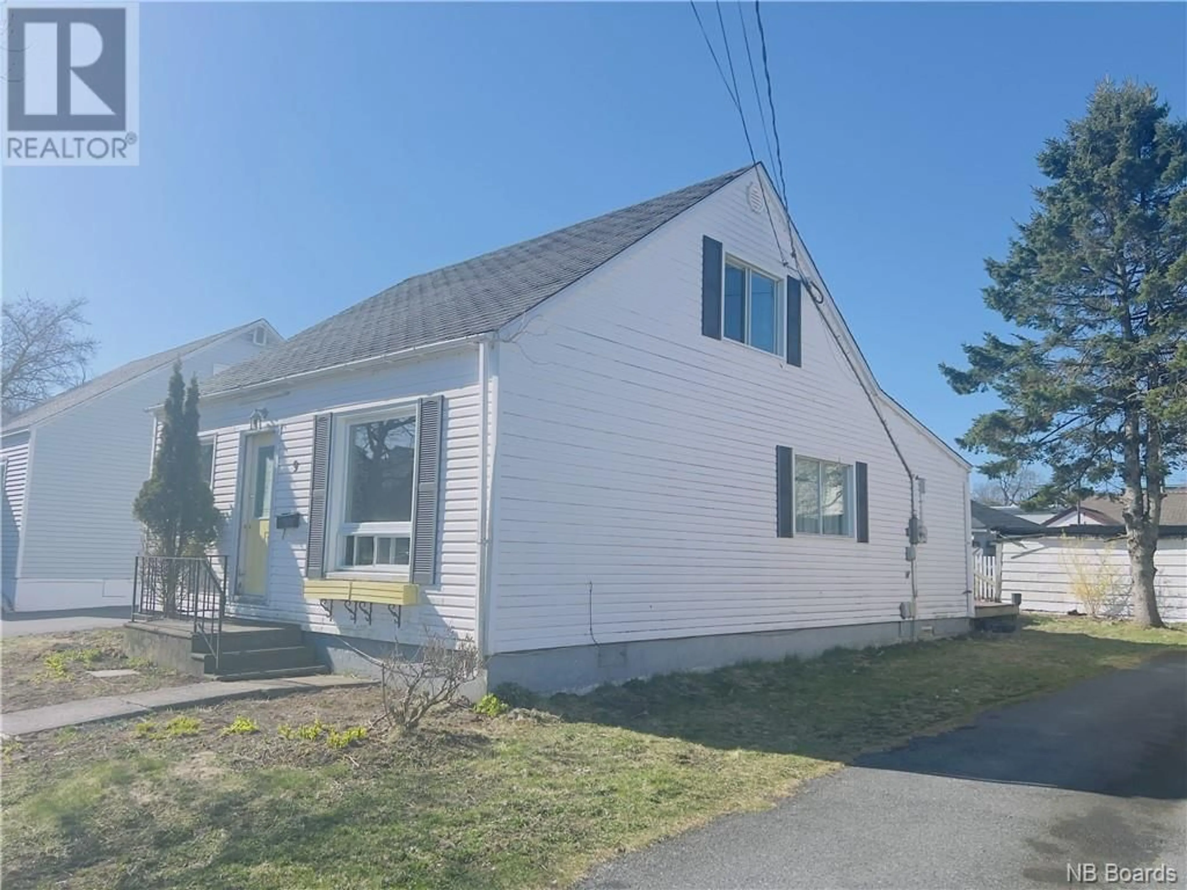 Frontside or backside of a home for 9 Dominion Court, Saint John New Brunswick E2M1Z8