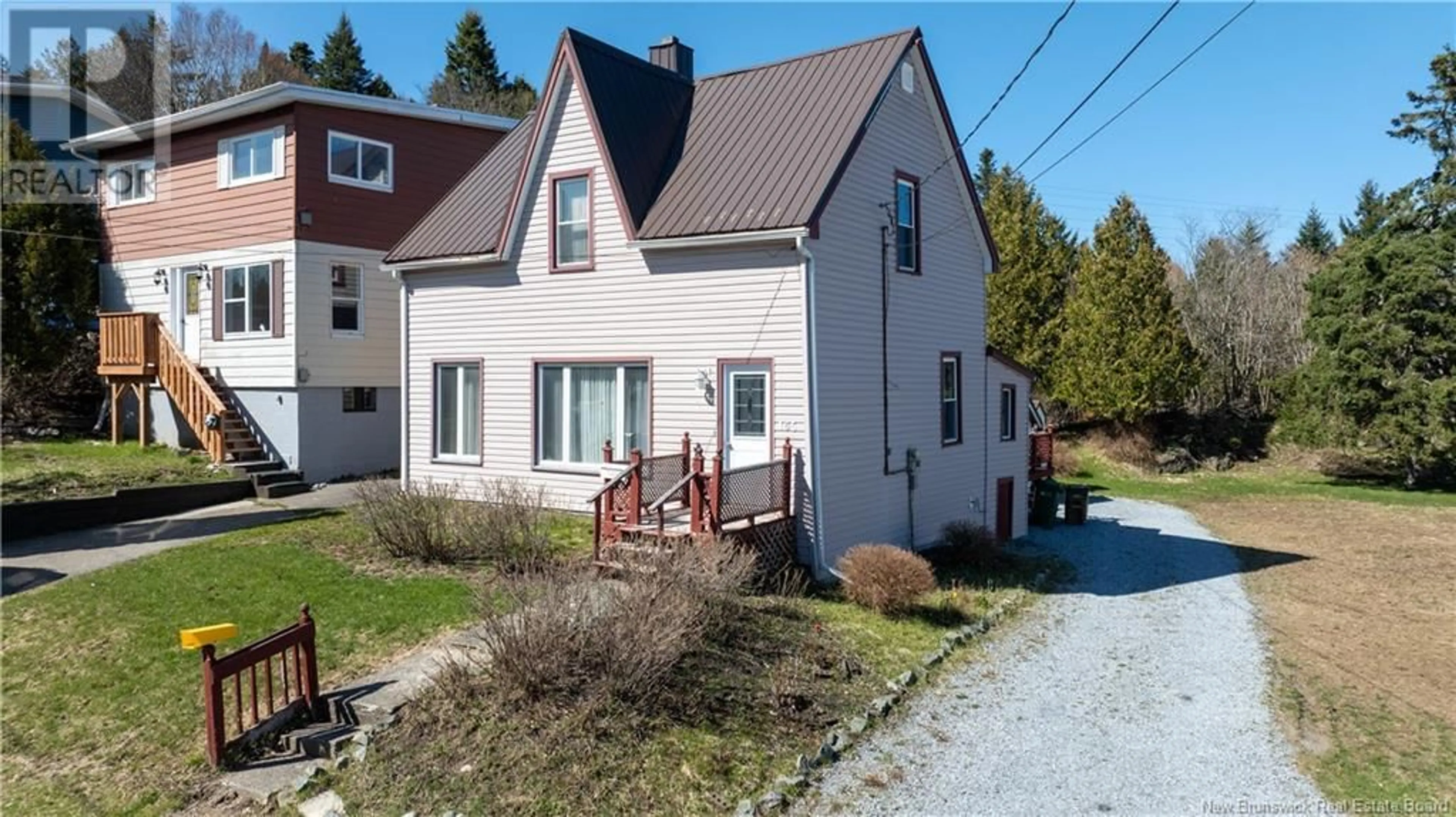 Cottage for 165 Highland Road, Saint John New Brunswick E2K1P8