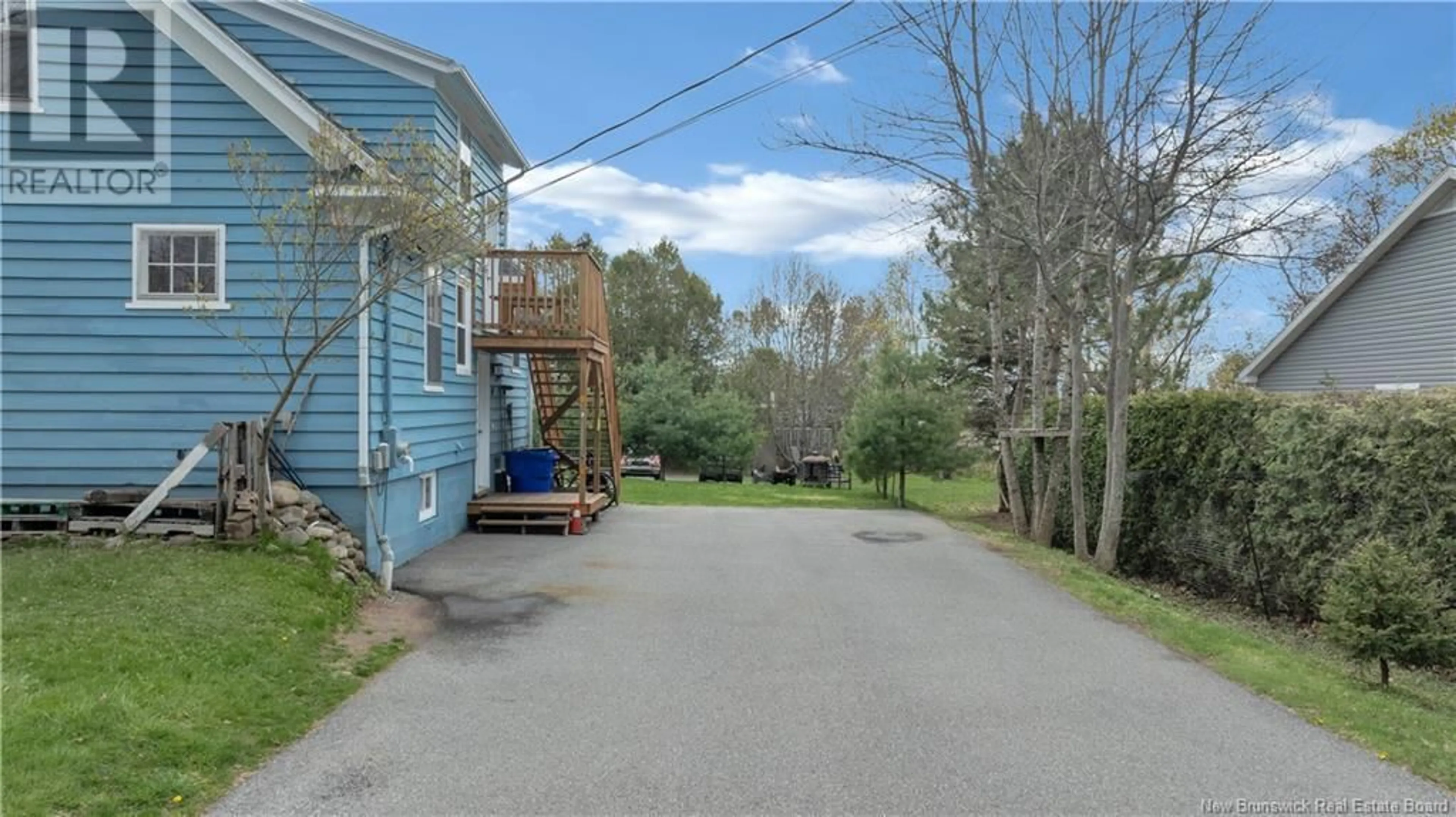 A pic from exterior of the house or condo, the street view for 35 Parr Street, Saint Andrews New Brunswick E5B1K5