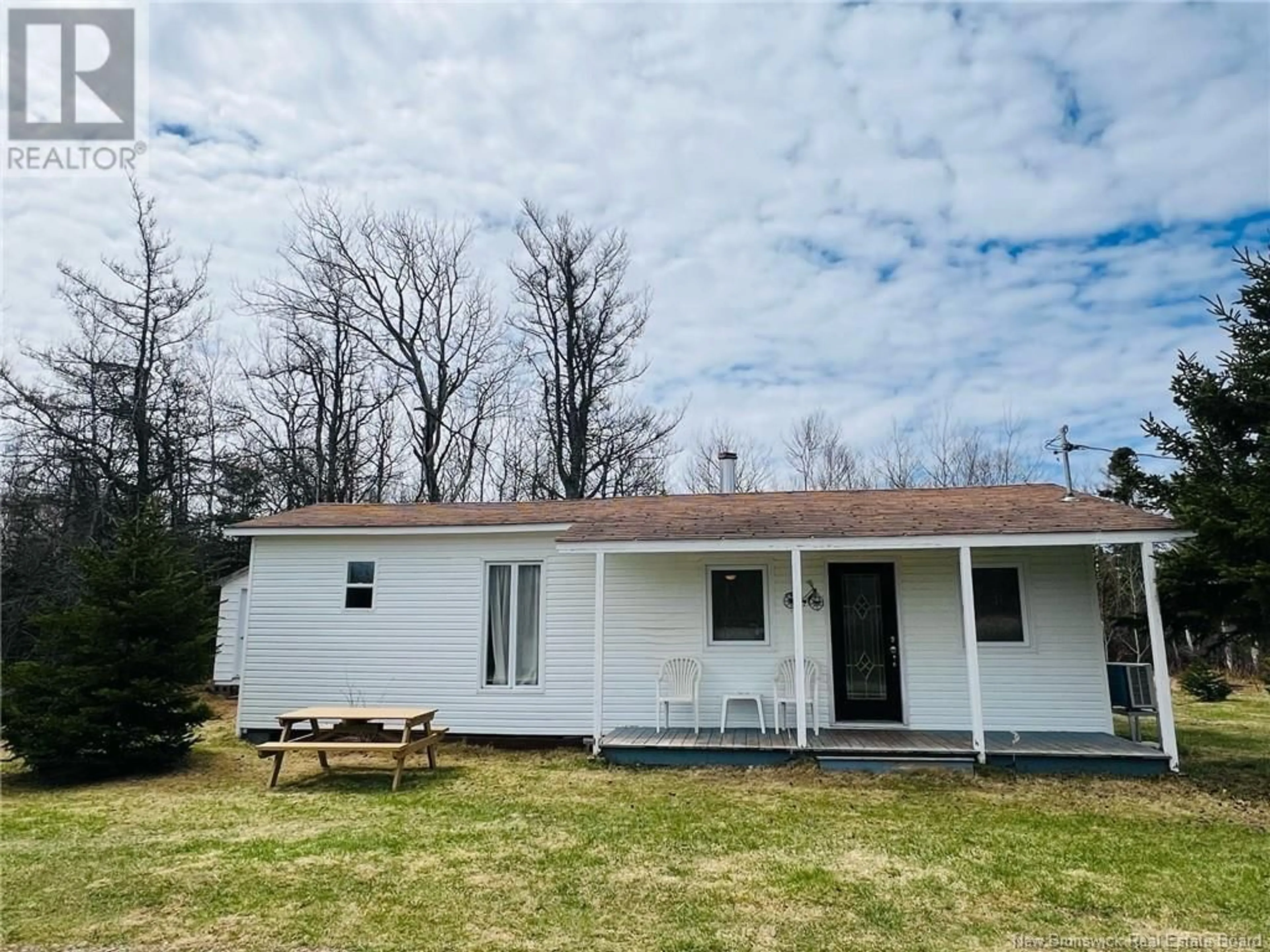 Frontside or backside of a home, cottage for 151 Allée Pointe à Peinture, Savoie Landing New Brunswick E8S0E2